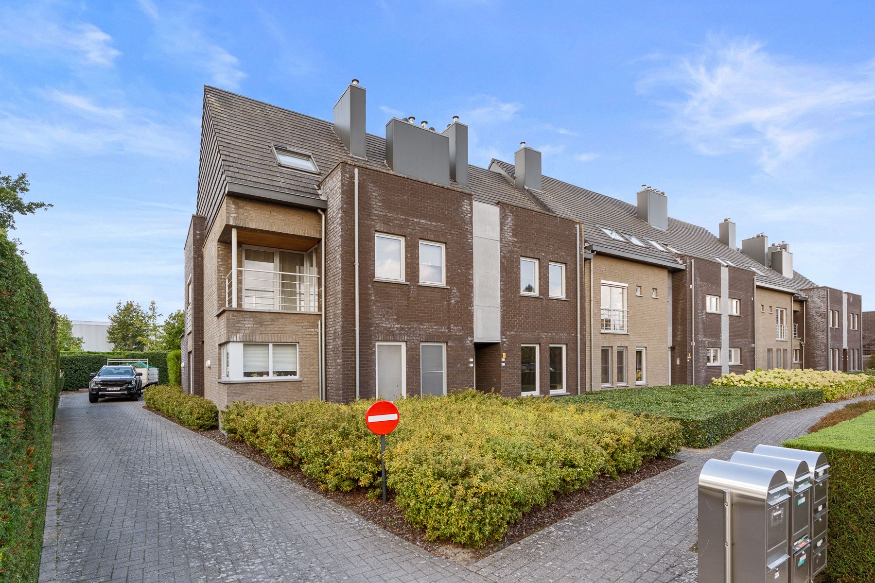 Duplexappartement nabij het centrum van Laarne foto {{pictureIndex}}