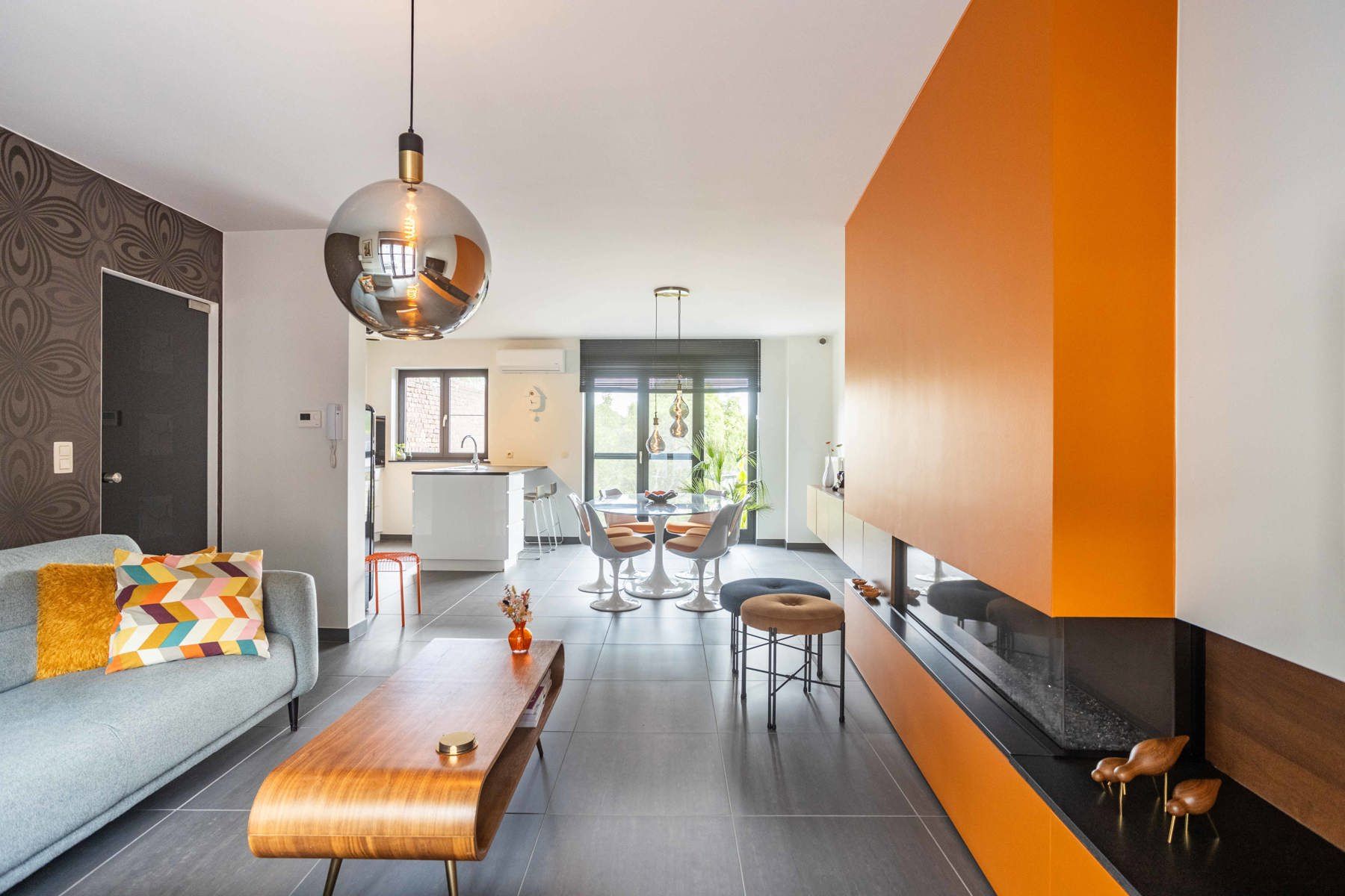 Stijlvolle bel-etage met garage en tuin op een topligging foto 3
