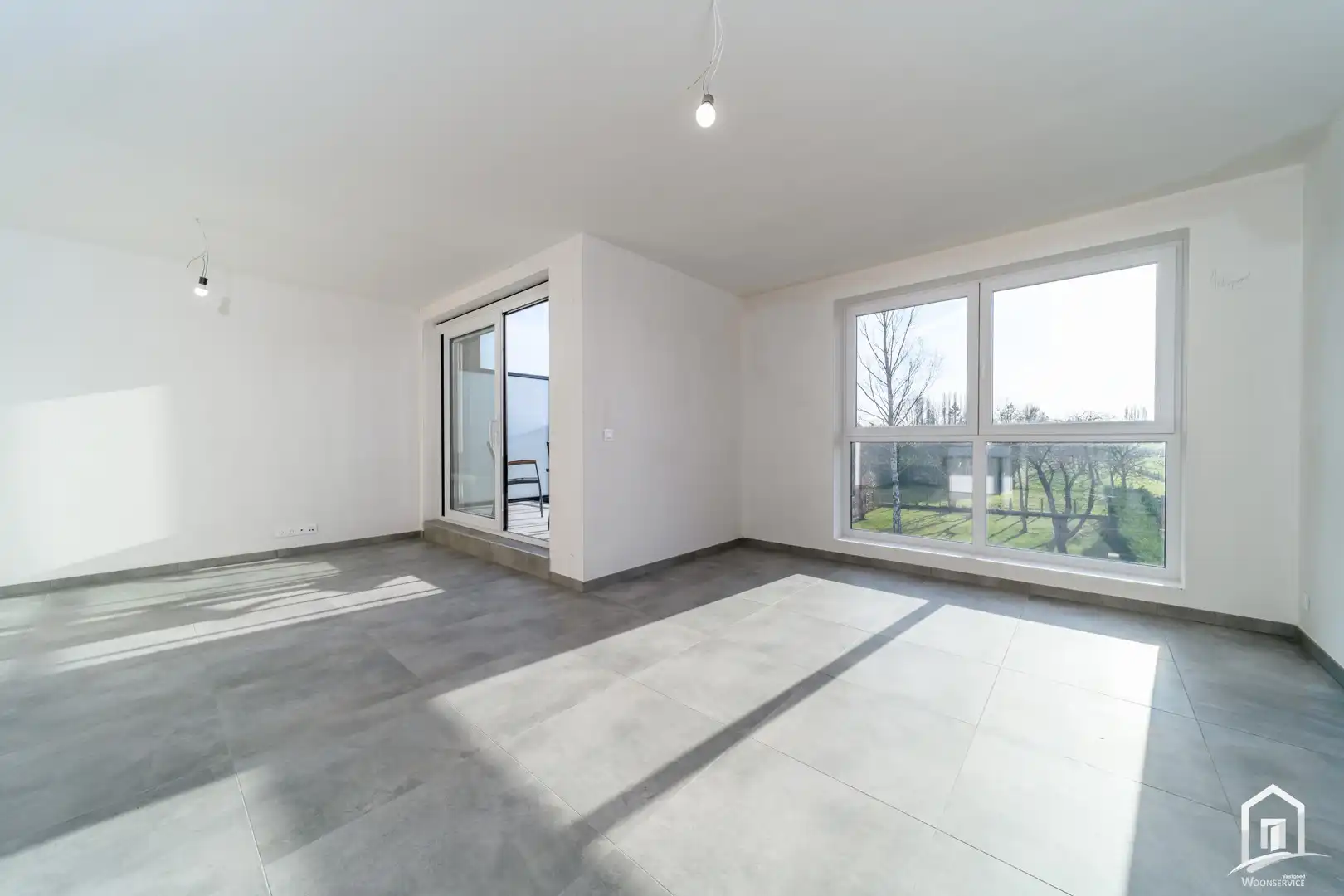 Uiterst ruim en lichtrijk duplex-appartement te Aalst foto 8