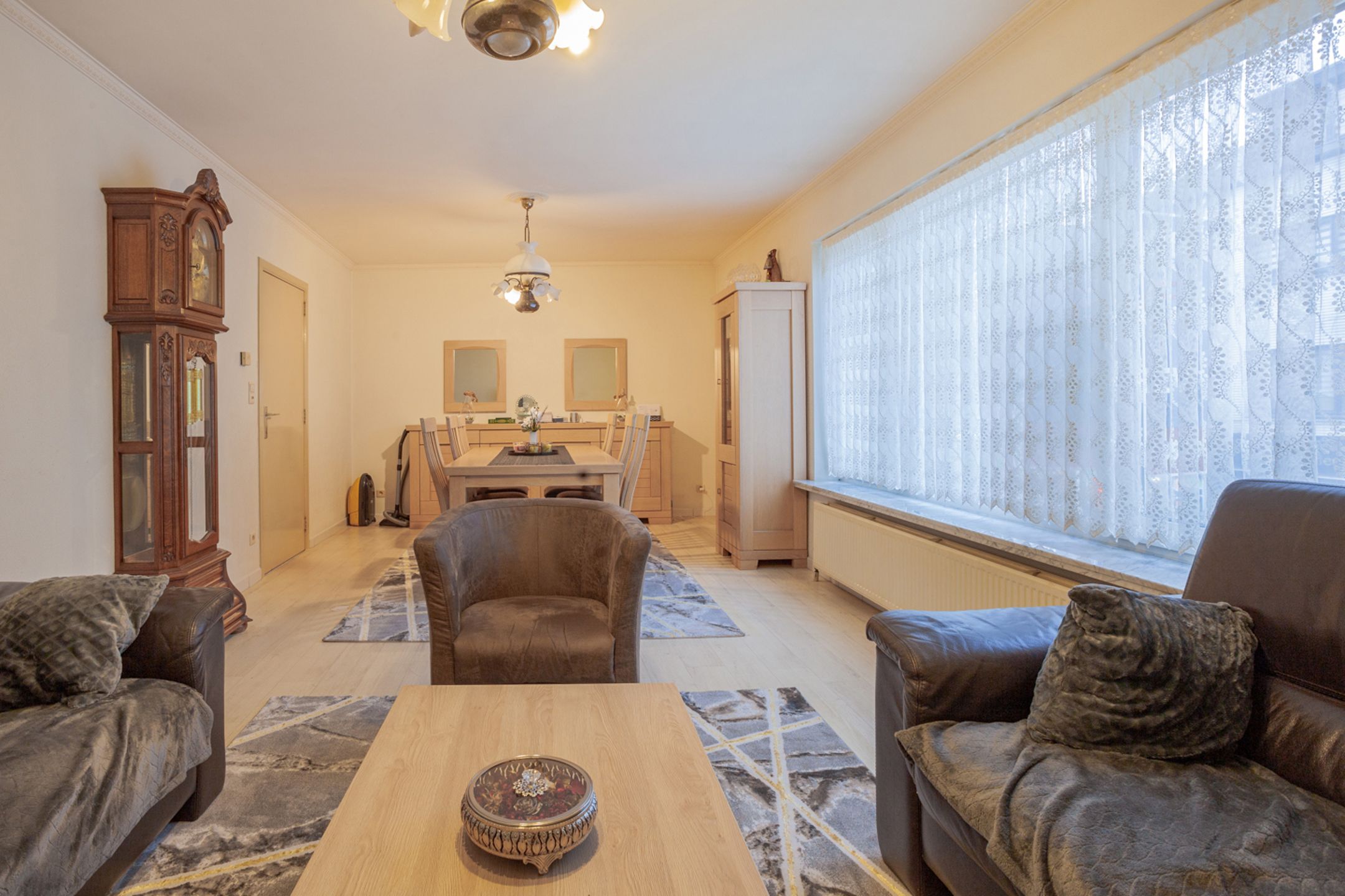 Instapklare woning met koer en EPC-label B foto {{pictureIndex}}