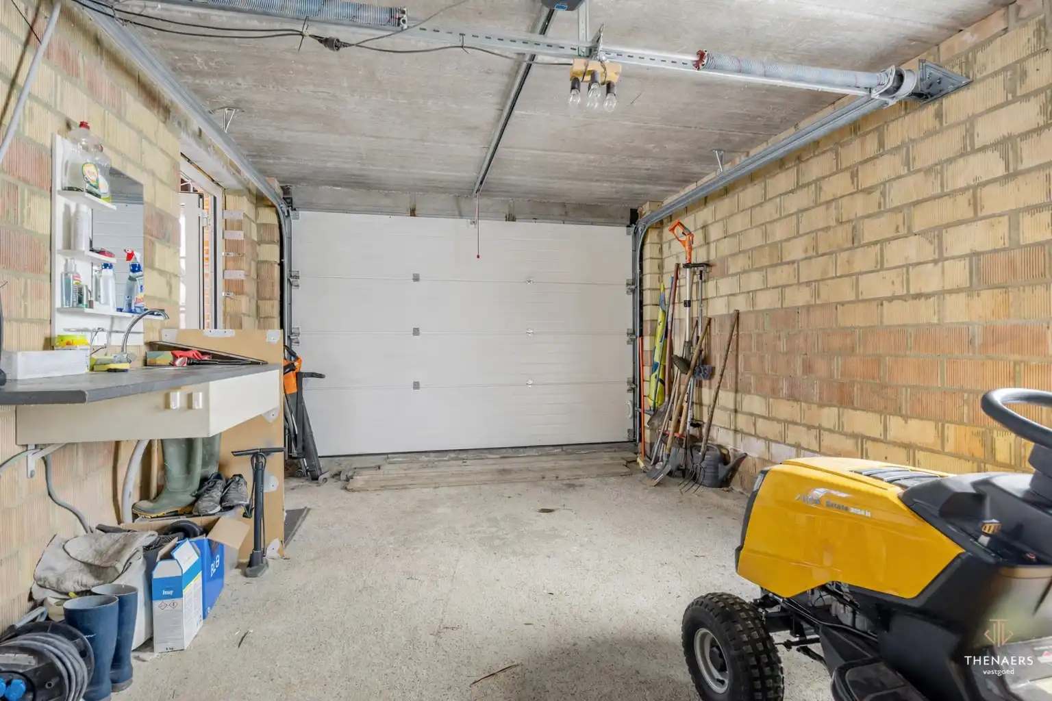 Stijlvolle pastoriewoning met ruimte, comfort en een prachtig afgewerkt geheel in Sint-Truiden. foto 31