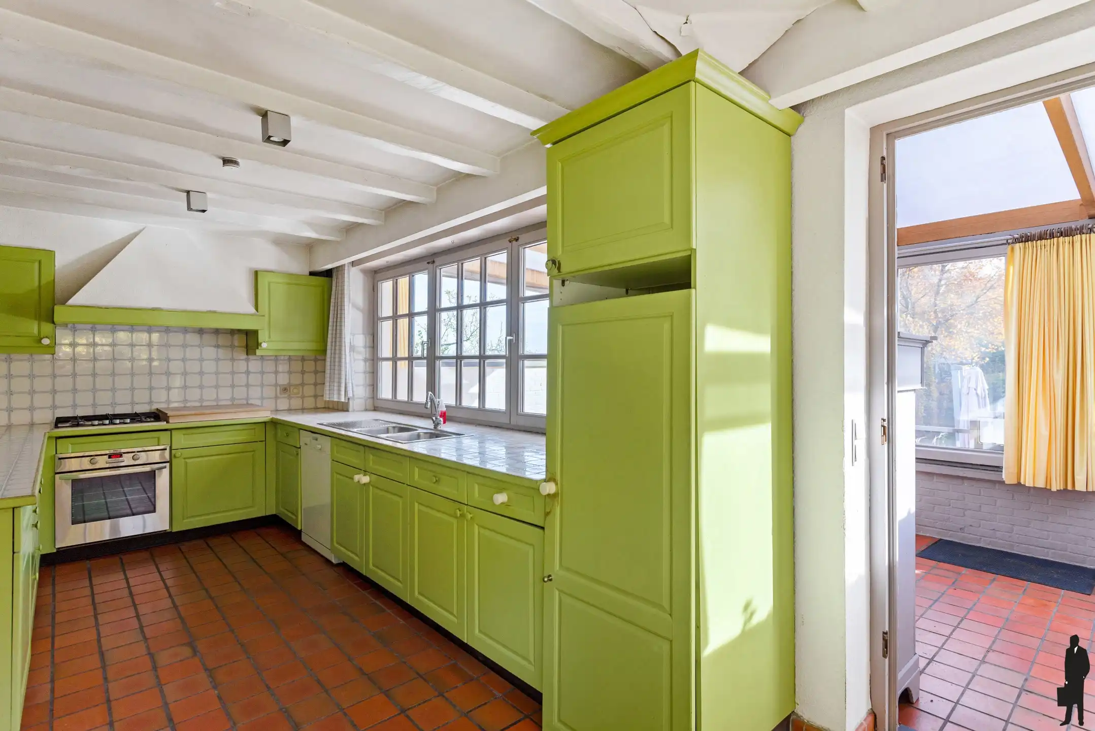 HOB op fantastische tuin in doodlopende straat (ca. 2343 m²) foto 9