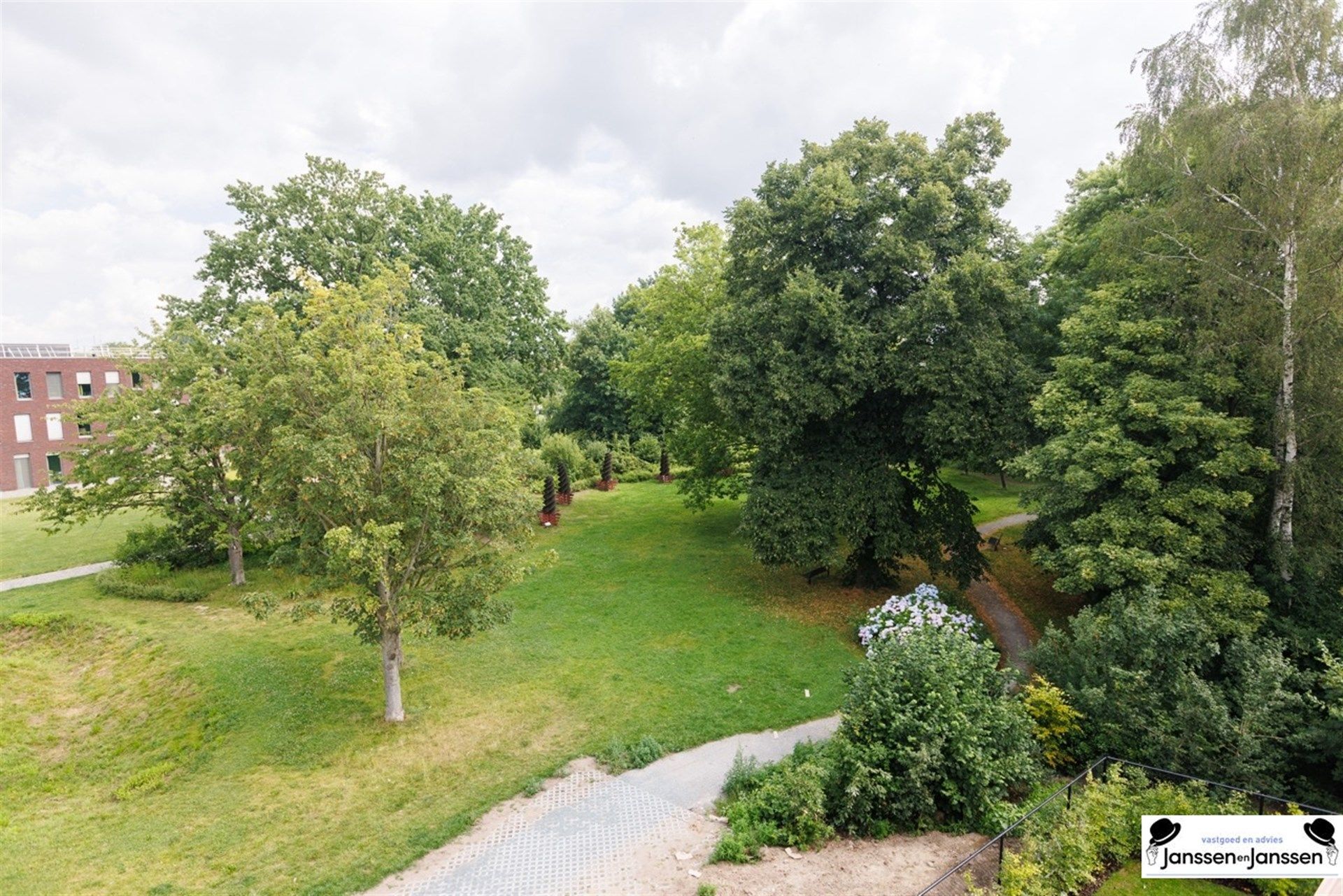 Prachtig appartement van 147 m² en 15 m² terras op de 2de en 3de verdieping van Kasteelvilla Hortensia!  foto 3