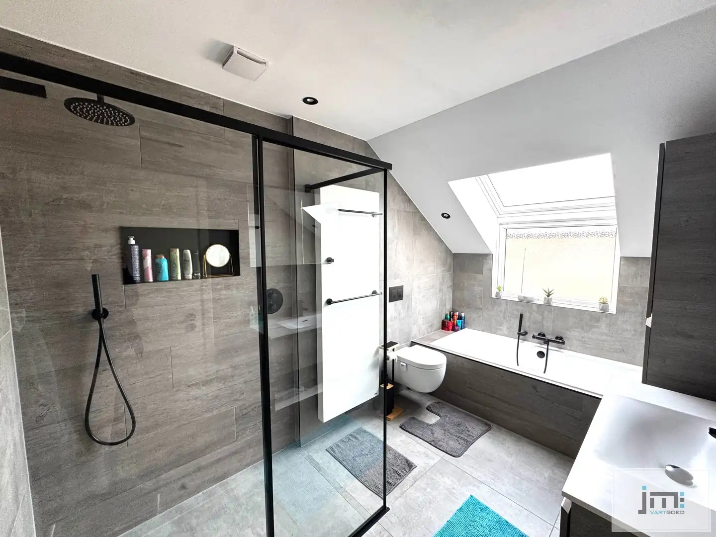 Hedendaagse instapklare woning foto 9