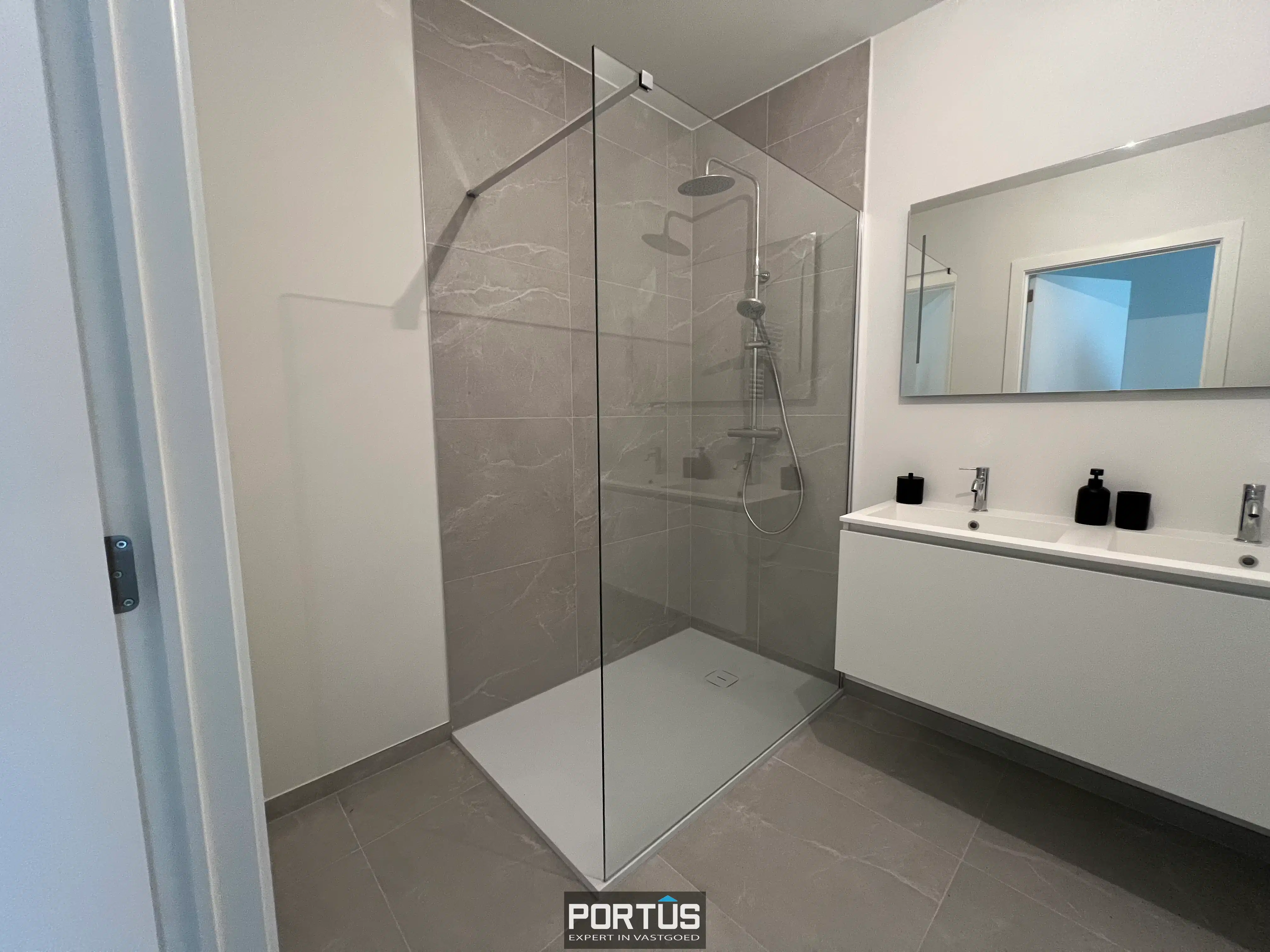 Instapklaar nieuwbouwappartement te koop met 1 slaapkamer in Residentie Portanic te Nieuwpoort foto 7