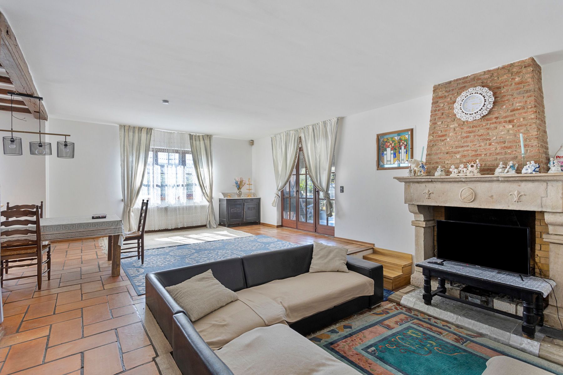 UITZONDERLIJKE VILLA MET APARTE STUDIO TE KOOP OP TOPLOCATIE foto 17