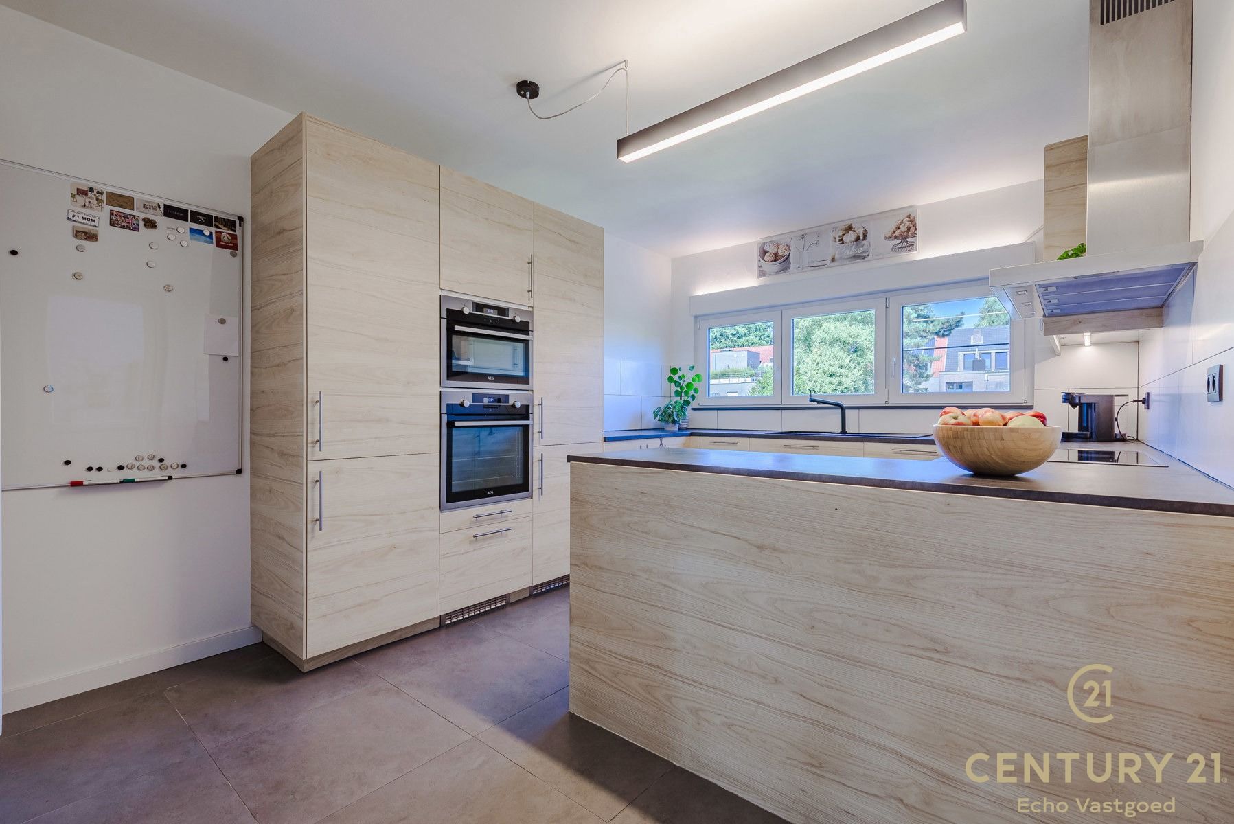 Centraal gelegen ruime woning nabij het centrum van Turnhout foto 8