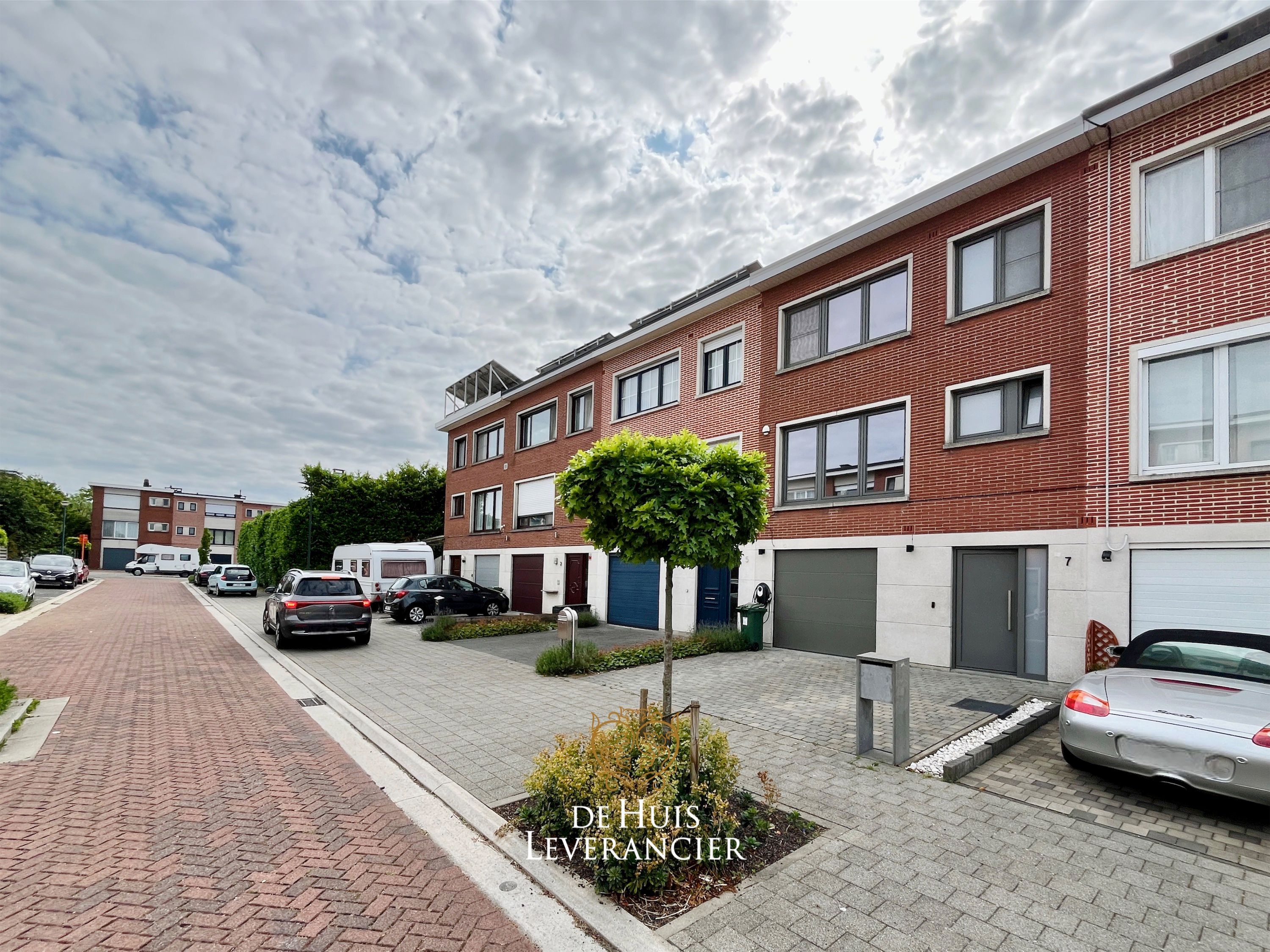 Instapklaar pareltje in Kontich Kazerne te koop, rustig gelegen bel-etage mét tuin foto 29