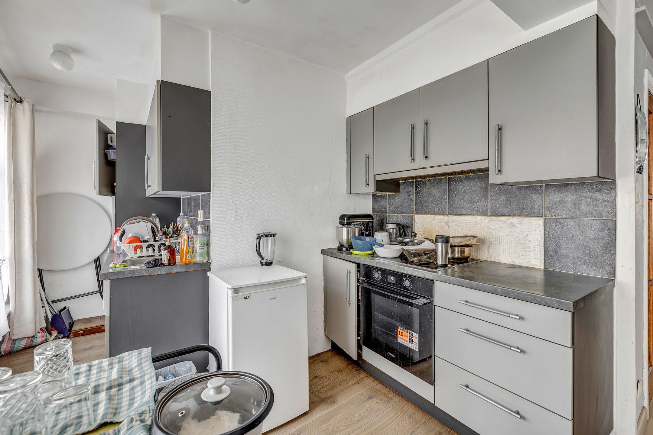 Opbrengsteigendom: Handelsruimte met 3 slpk app in centrum foto 18