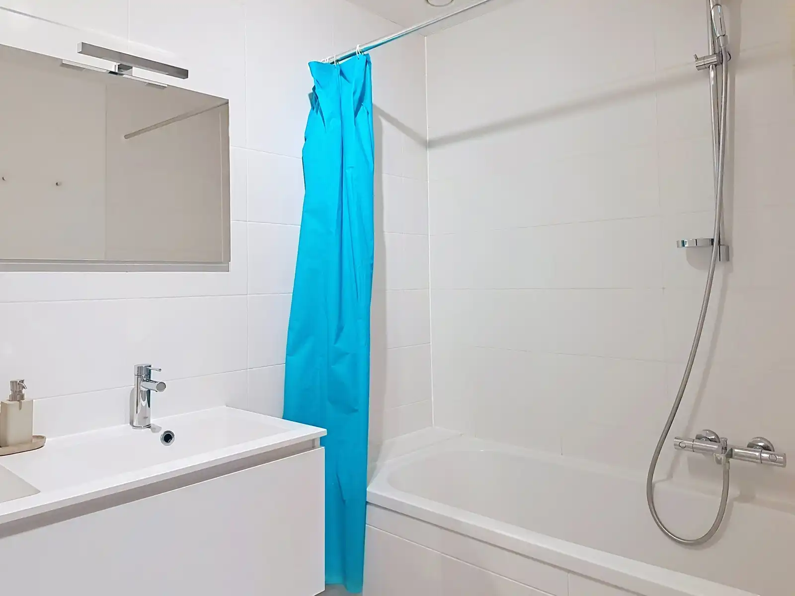 Appartement te huur foto 9