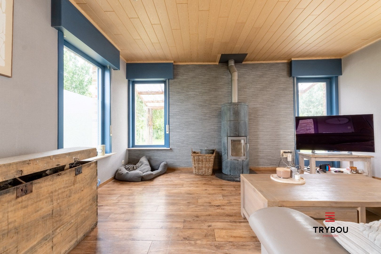 Te huur – Landelijke eigendom met loods in Merkem foto 8