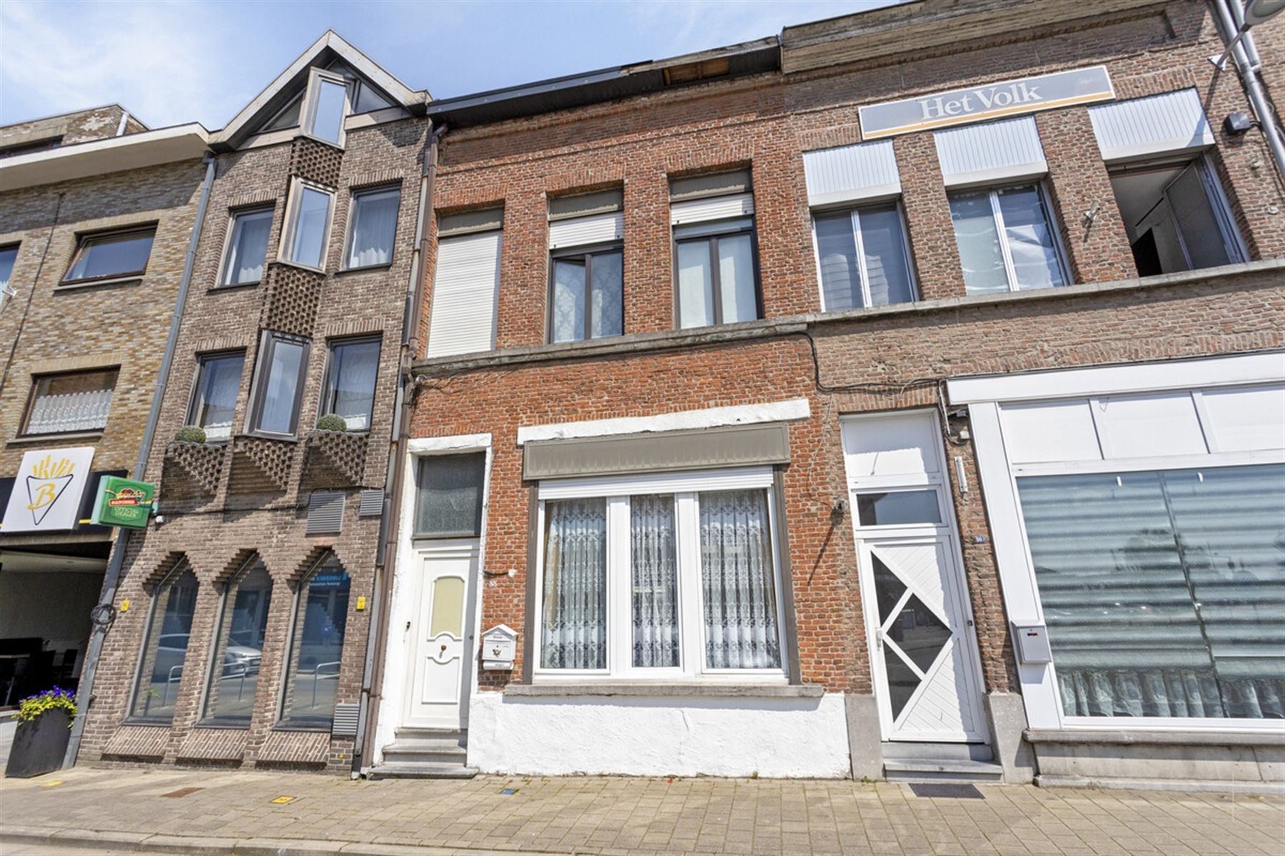 Enorm ruime familiewoning met 7 slaapkamers te Temse foto 2