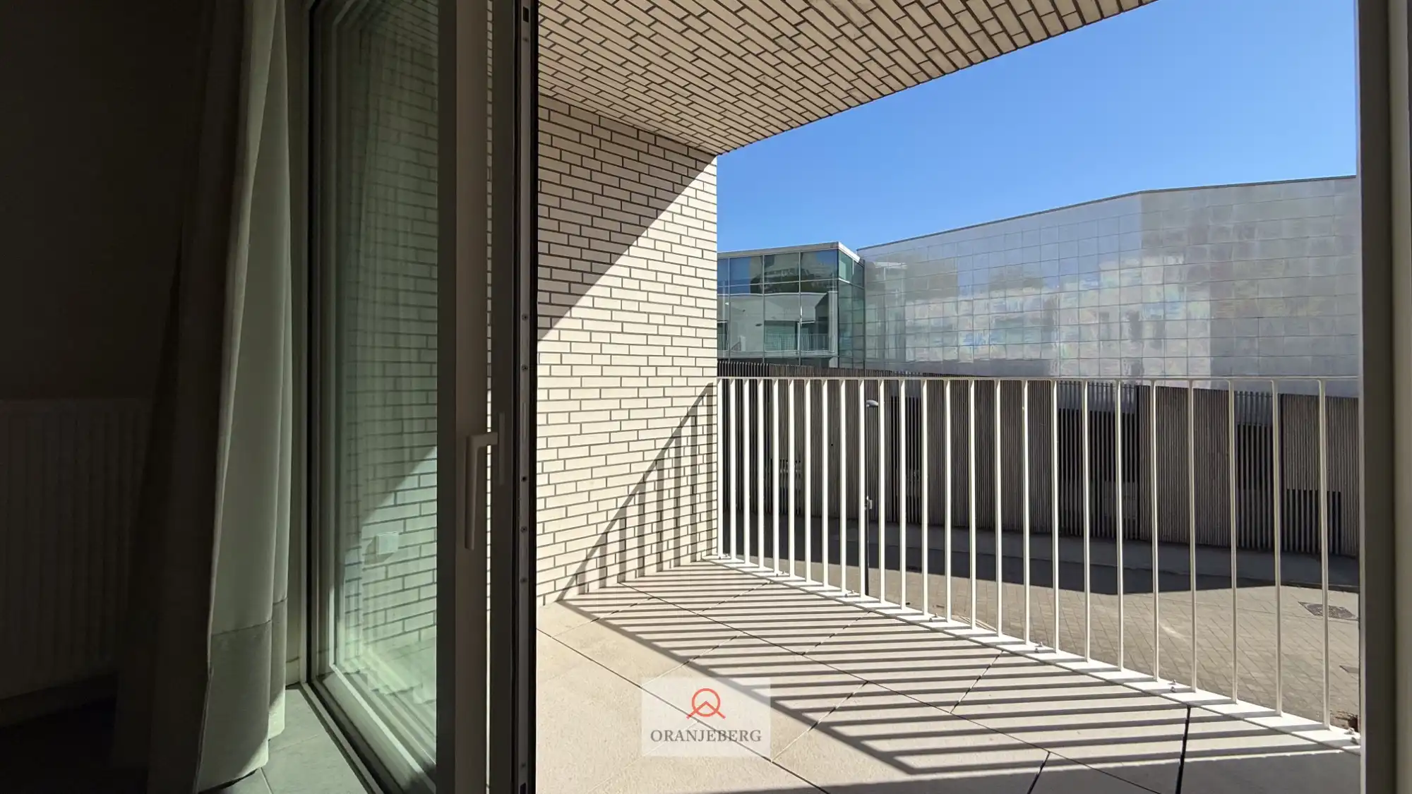 Nieuwbouw 2 slpk appartement vlakbij station Gent-Sint-Pieters foto 3