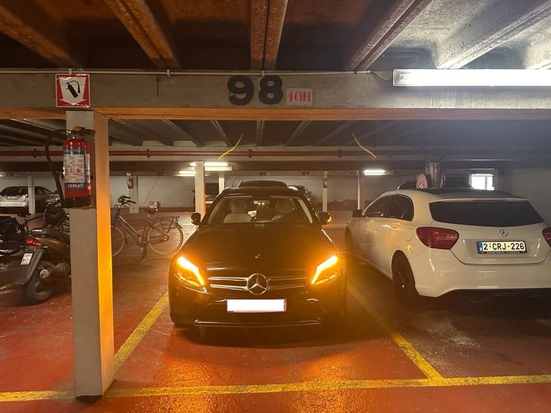 prachtig gelegen appartement met zicht over groen Linkeroever met parkeerplaats foto 18