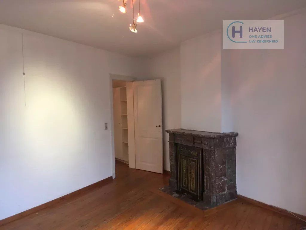 Appartement met 1 Slaapkamer te Huur in Hasselt foto 3