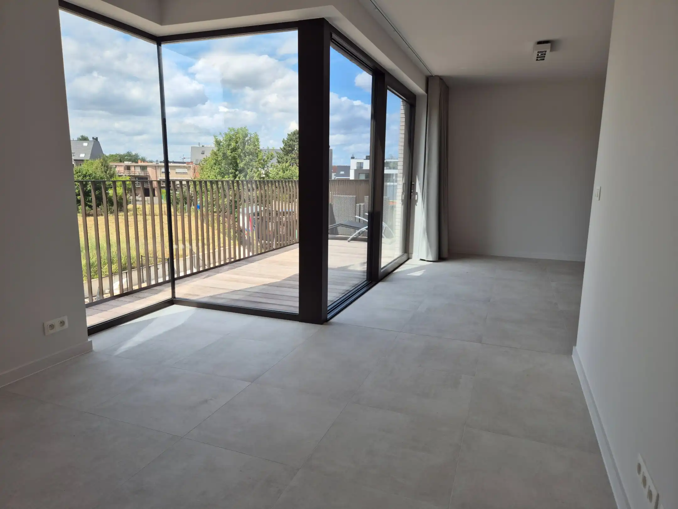 Nieuwbouwappartement met 2 slaapkamers en terras foto 6