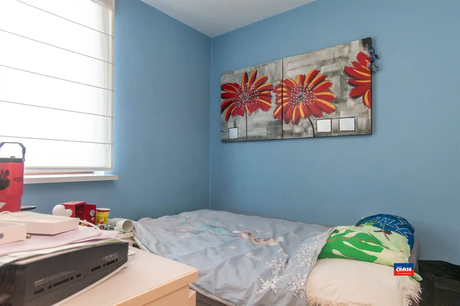 Bel-étage met 4 slaapkamers, 2 badkamers, kantoorruimte, garage en tuin. foto 17