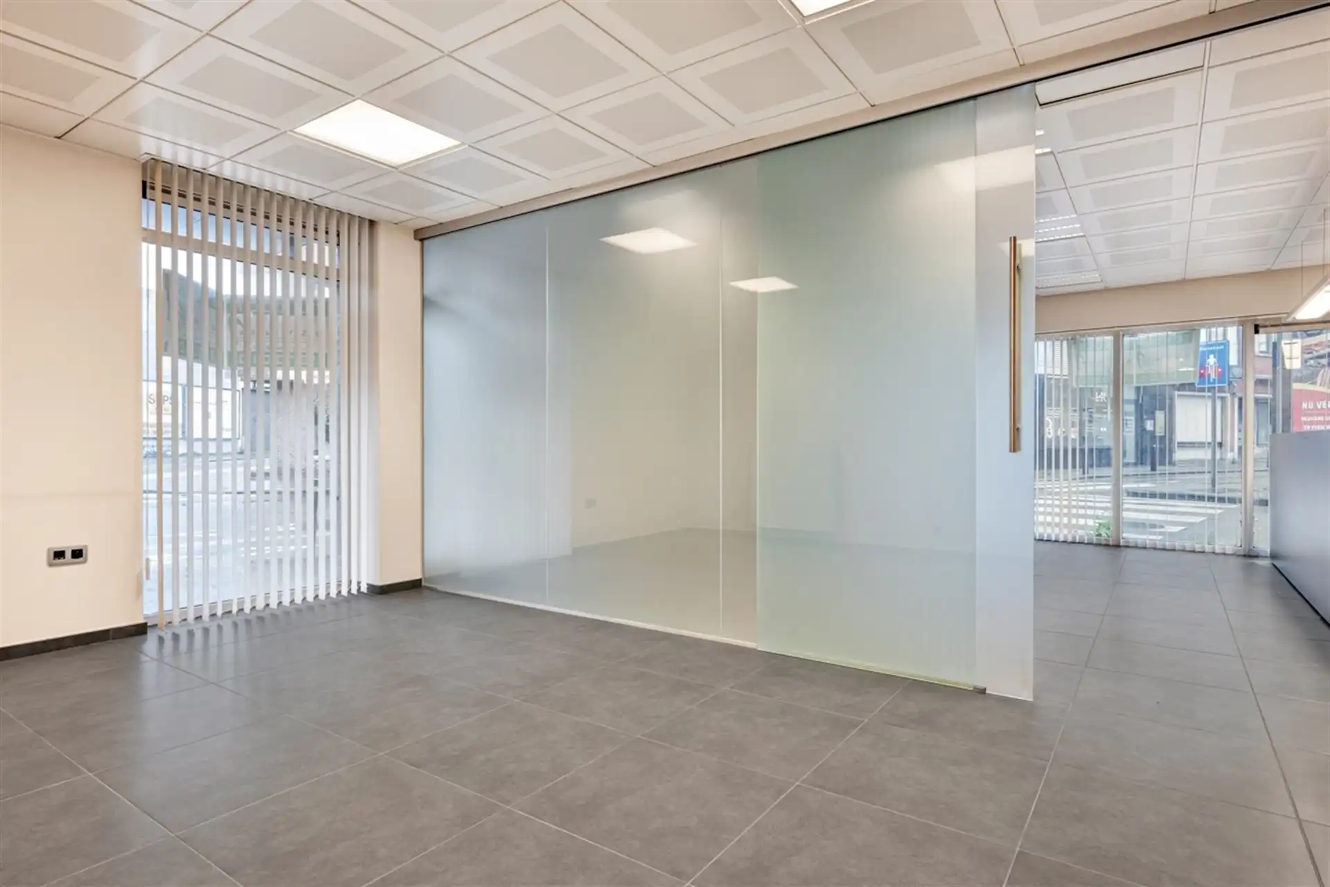  Handelsruimte / kantoor - 111 m² - nabij de Varkensmarkt Aalst foto 13