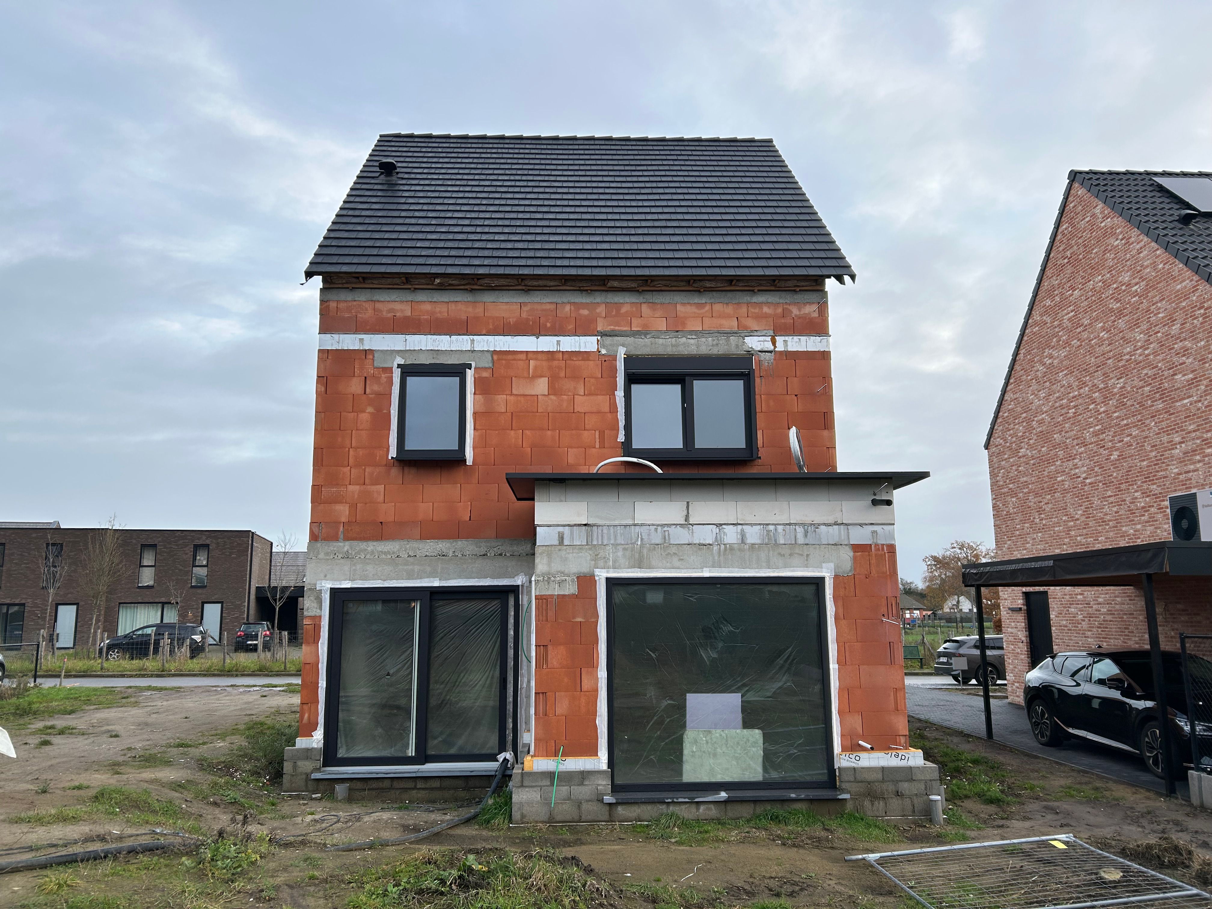 Nieuwbouw in doodlopende straat foto 4