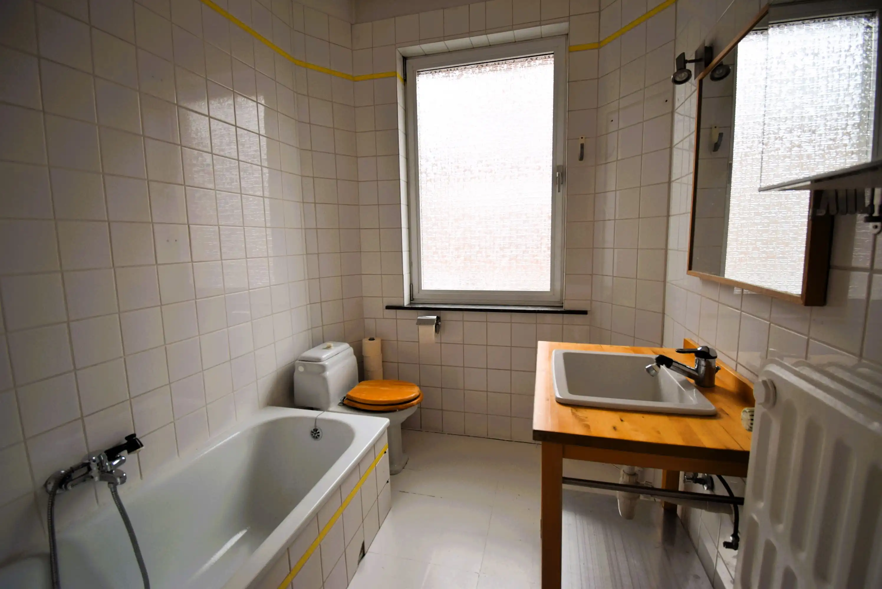 Woning met achterbouw foto 14