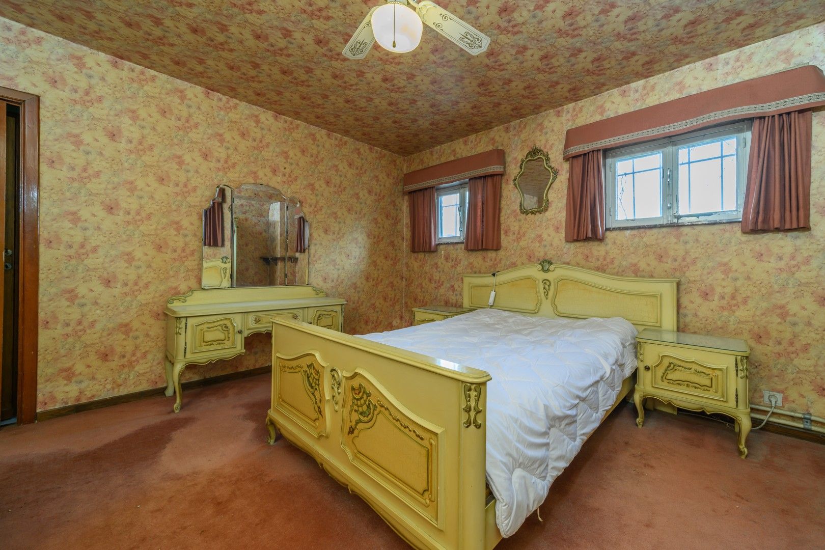 Te renoveren karaktervolle woning te Ternat foto 15