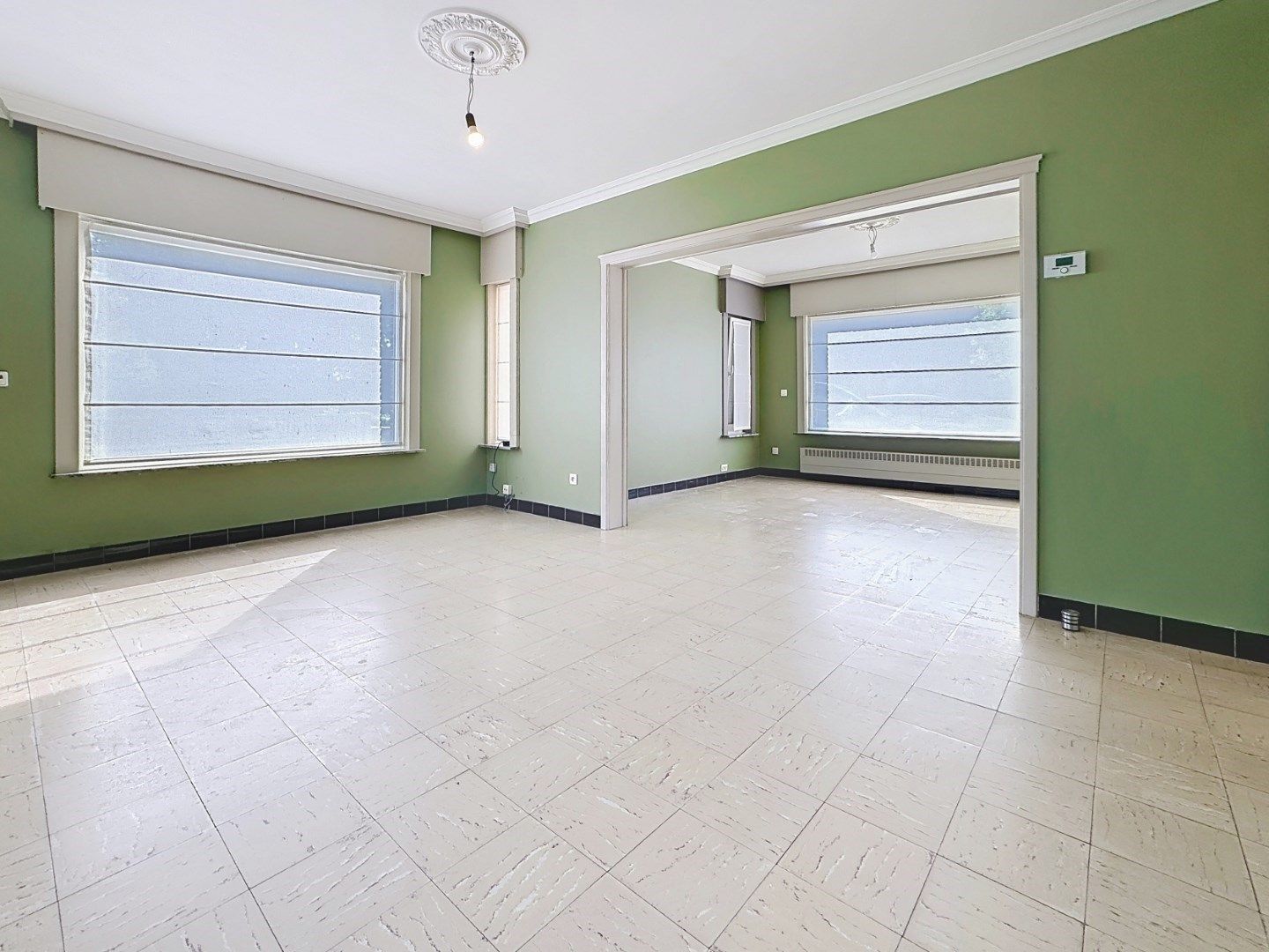 Instapklare en ruime woning met 3slpks en tuin foto 3