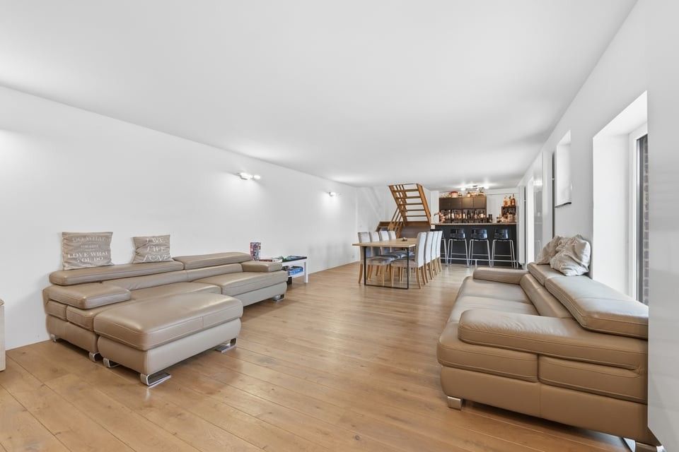 UNIEKE VIERKANTSHOEVE MET KARAKTER EN EINDELOZE MOGELIJKHEDEN IN ZOUTLEEUW foto 13