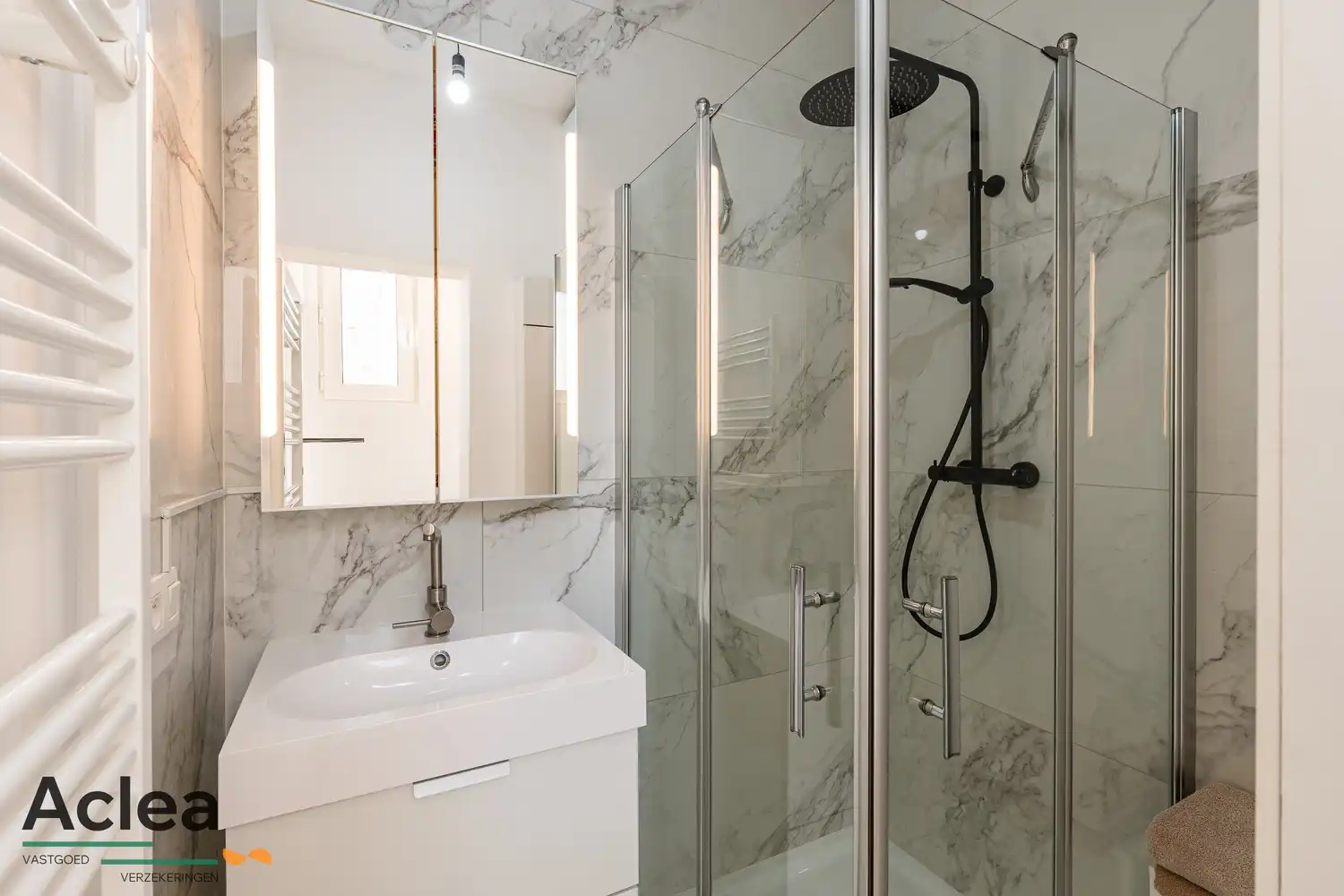 Smaakvol gerenoveerd appartement foto 14