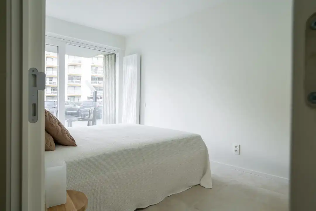 Prachtig gerenoveerd 3 - slaapkamerappartement foto 10