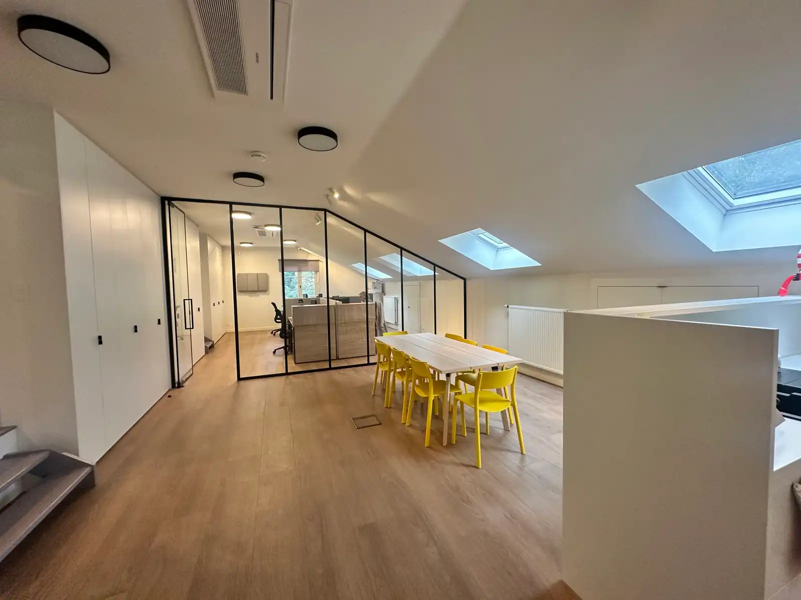 Exclusief kantoor in het groen nabij Antwerpen foto 2