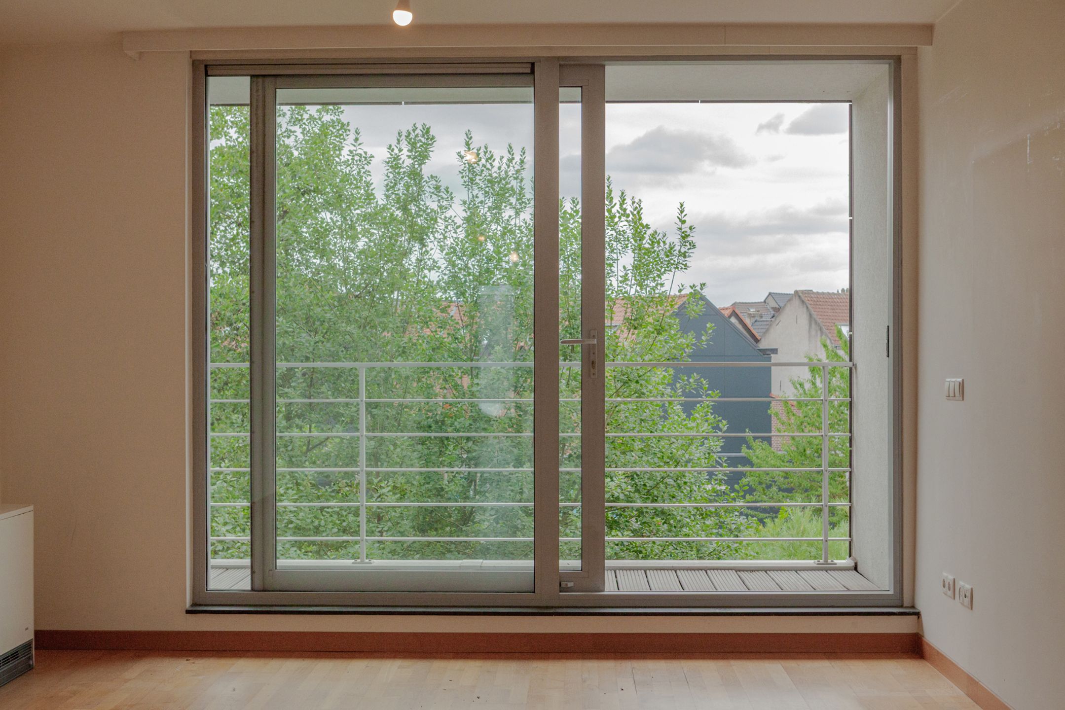Lichtrijke 2 slaapkamer appartement in Gent Centrum foto 14