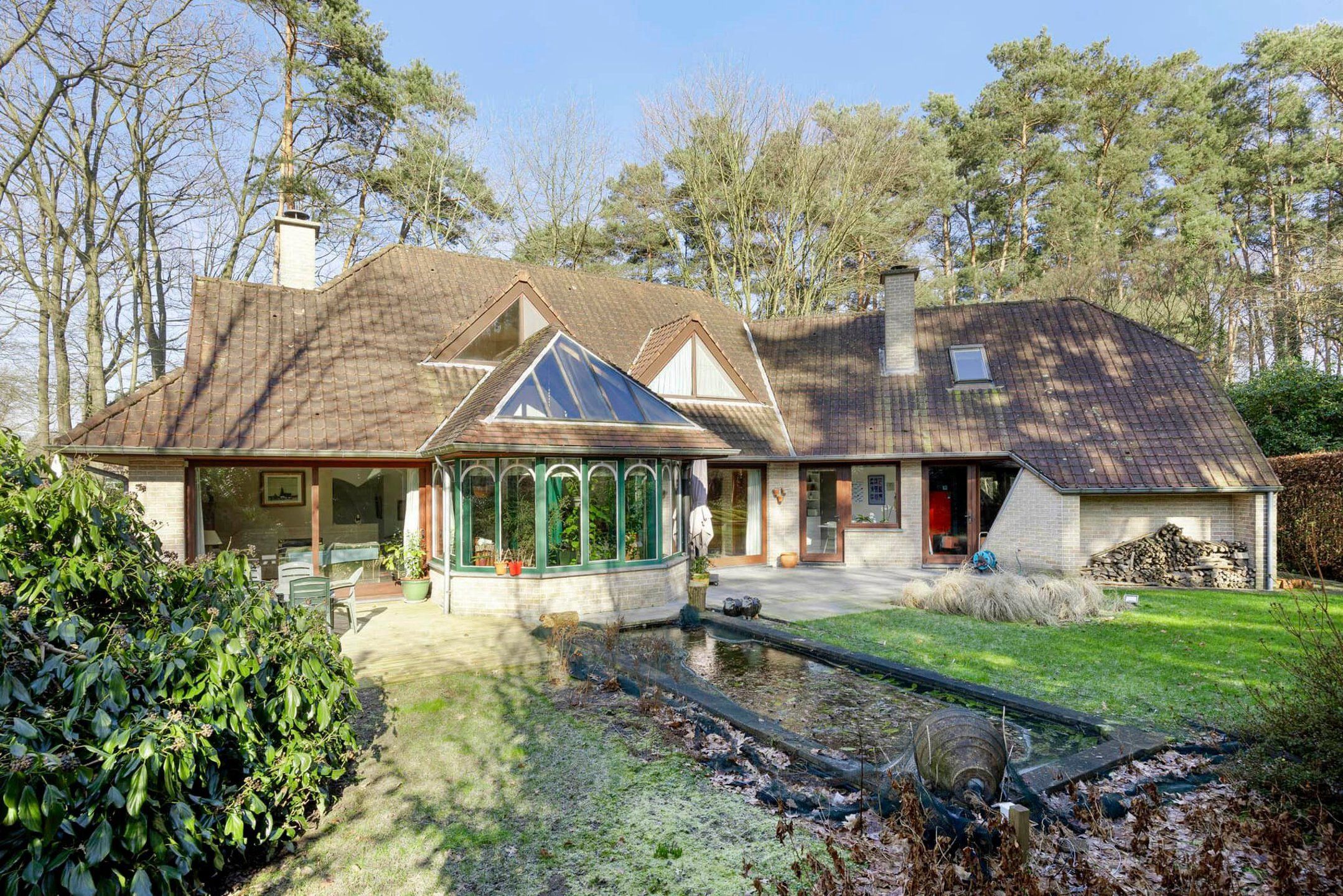 Ruime, instapklare villa op een perceel van 27 are foto 23