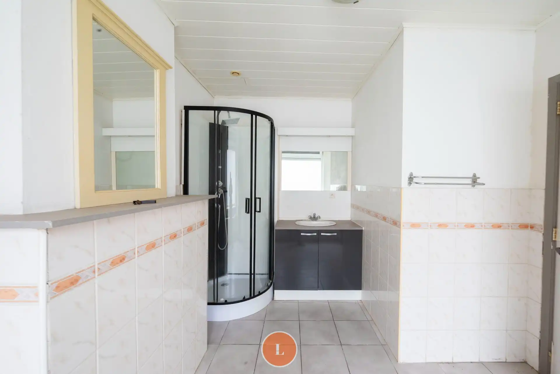 Interessante investeringseigendom of ideale starterswoning met mogelijks 4 slaapkamers foto 2