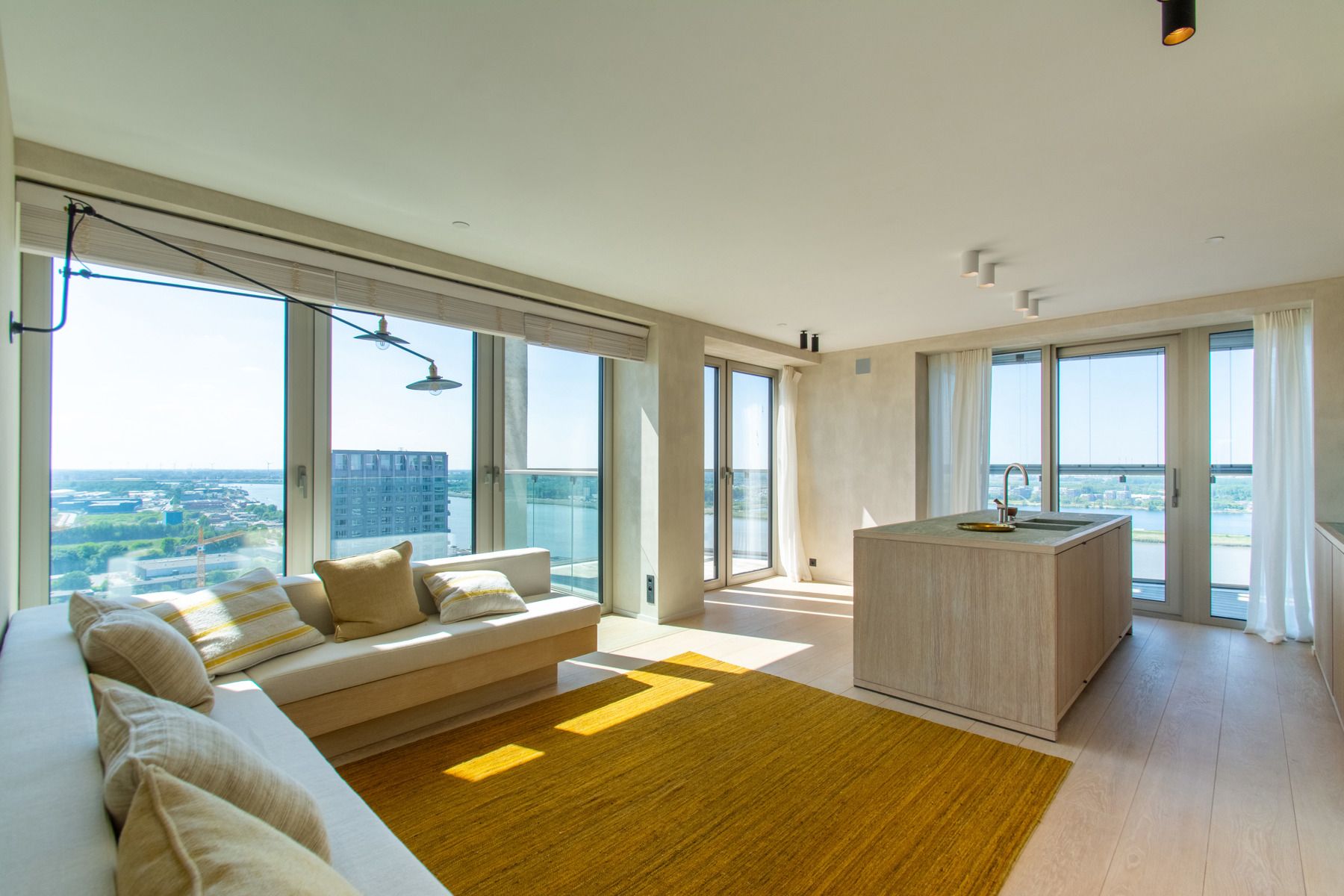 Exclusief wonen op grote hoogte in hartje Nieuw Zuid foto 8