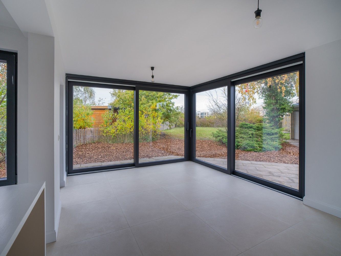 Prachtig gerenoveerde woning met 3 slpk. en tuin foto 6