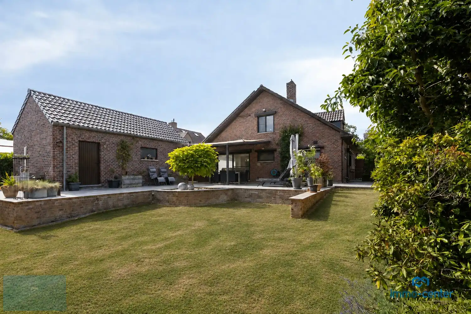 Instapklare vrijstaande woning met 4 slaapkamers en prachtige tuin foto 31