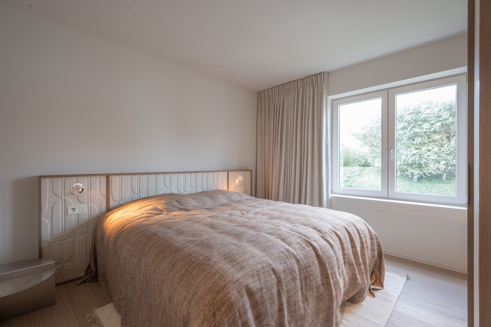 Luxueus appartement met 4 slaapkamers en een uiterst exclusieve inrichting en afwerking, nabij de Approach golf in het Zoute. foto 12