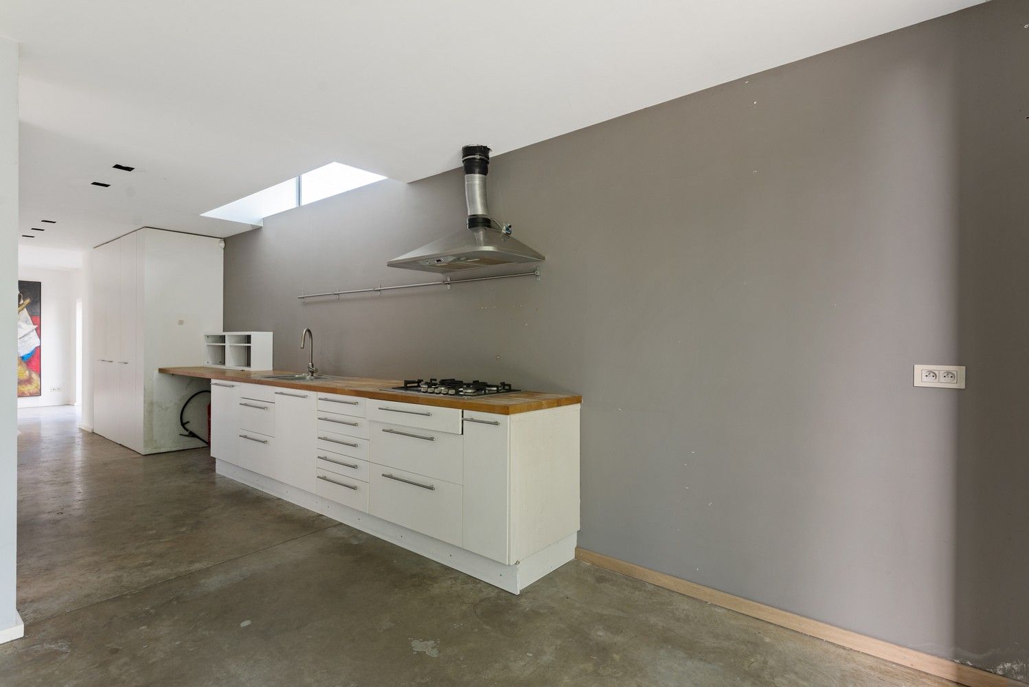 Vrijstaande en gemoderniseerde woning foto 4