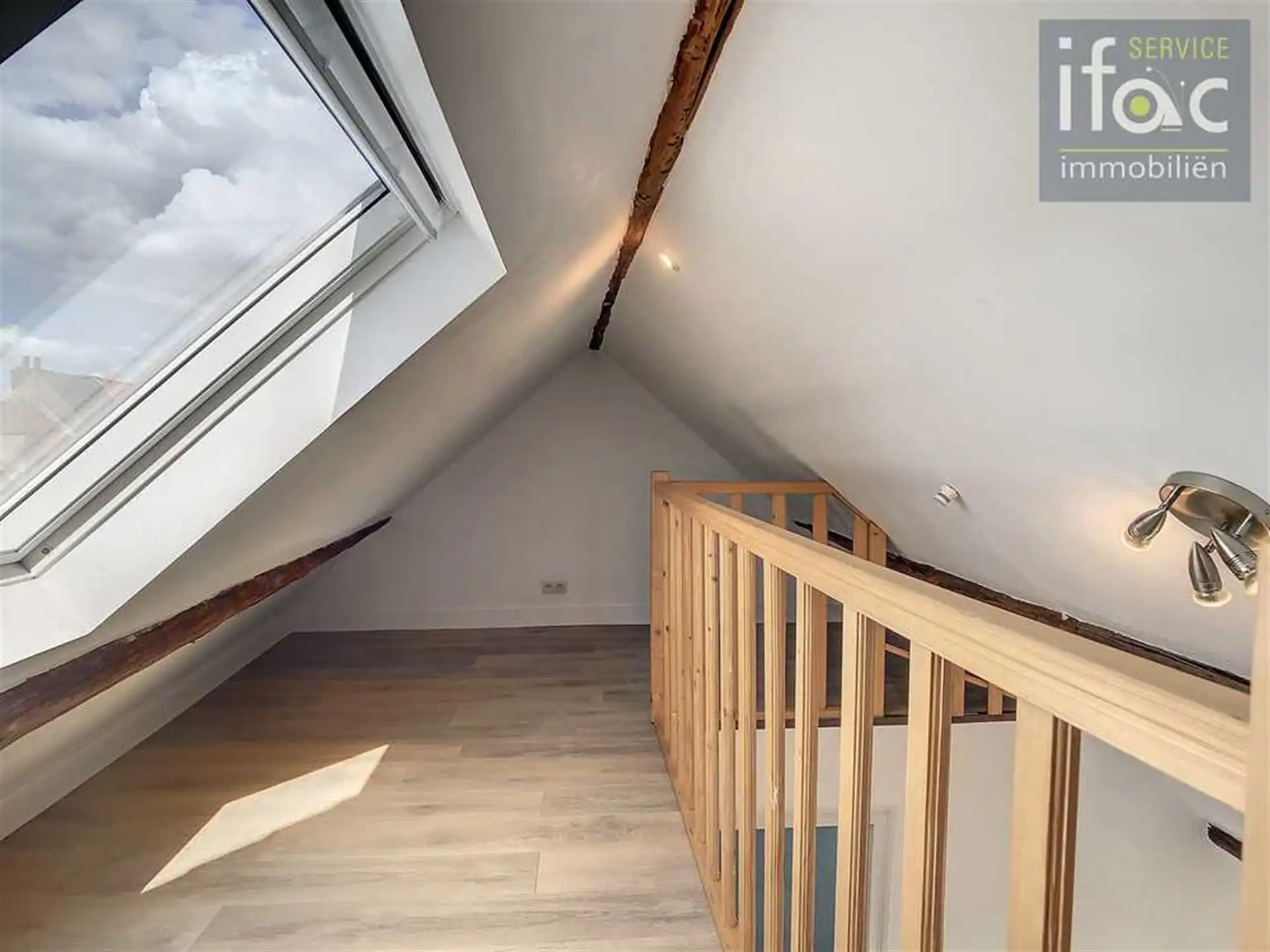 Gerenoveerde 4 slaapkamer woning in centrum Tervuren foto 18