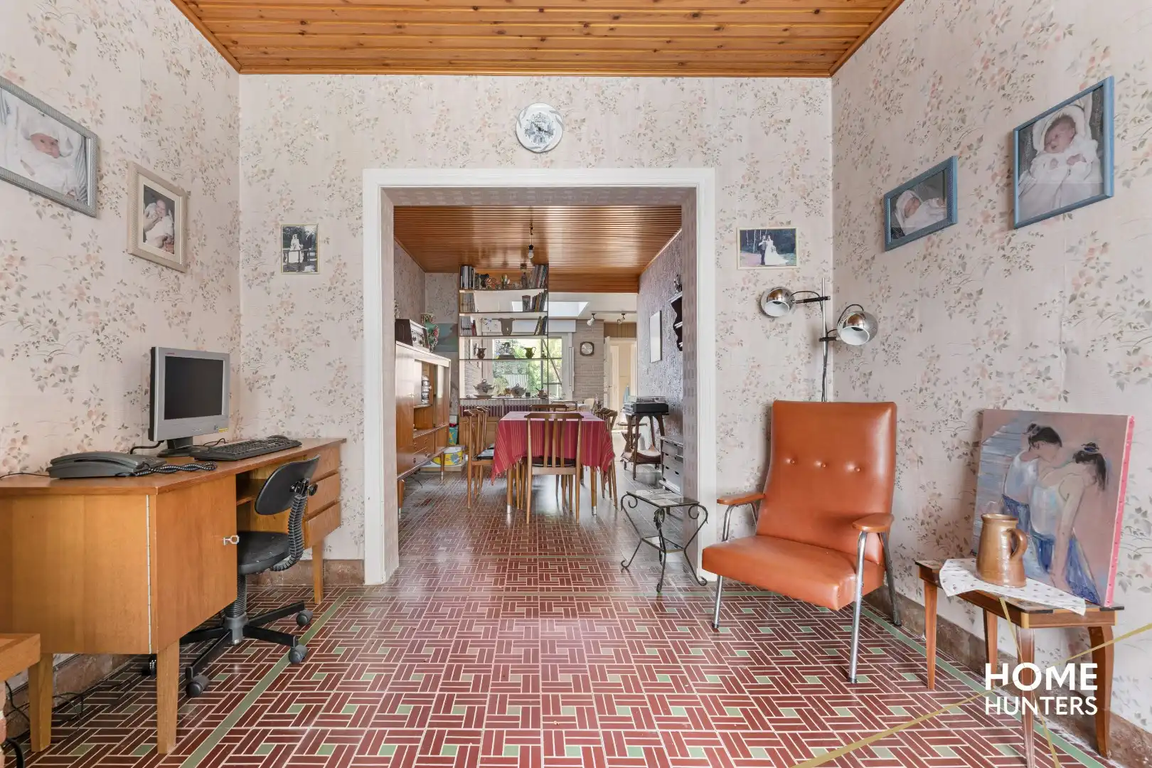 Ruime woning op een uitstekende locatie met 4 slaapkamers, een ruime zolder en een mogelijkheid om een garage te plaatsen foto 5