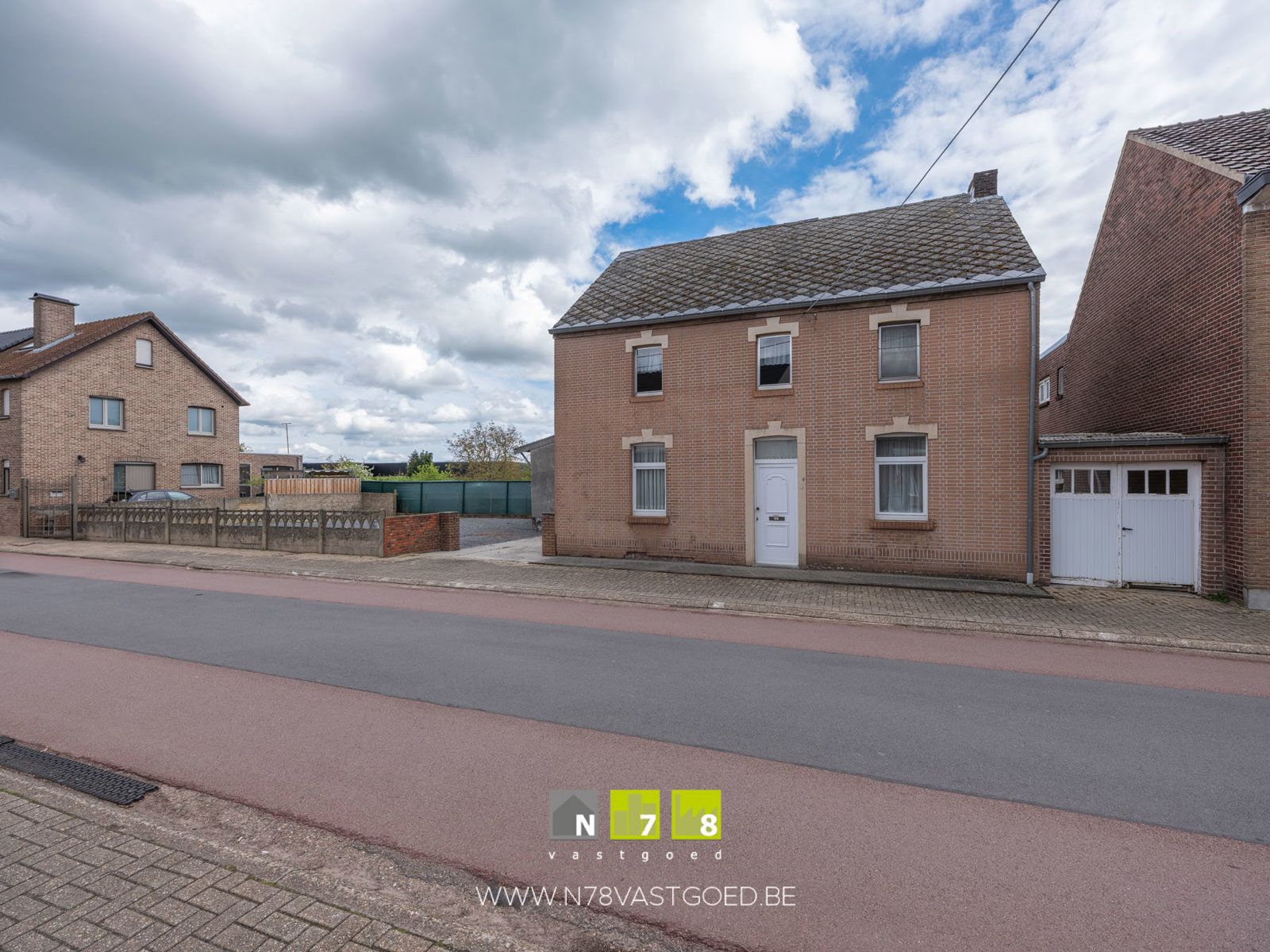 Hoofdfoto van de publicatie: Huis te koop