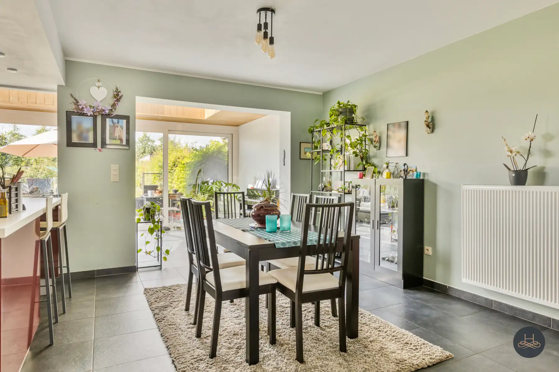 Leuke woning met grote tuin foto 7