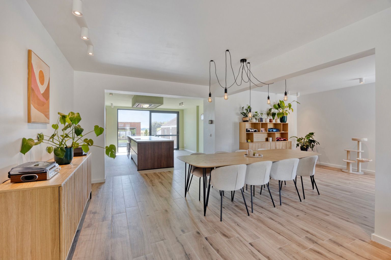 instapklare, volledig gerenoveerde woning met tuin in Tienen foto 6