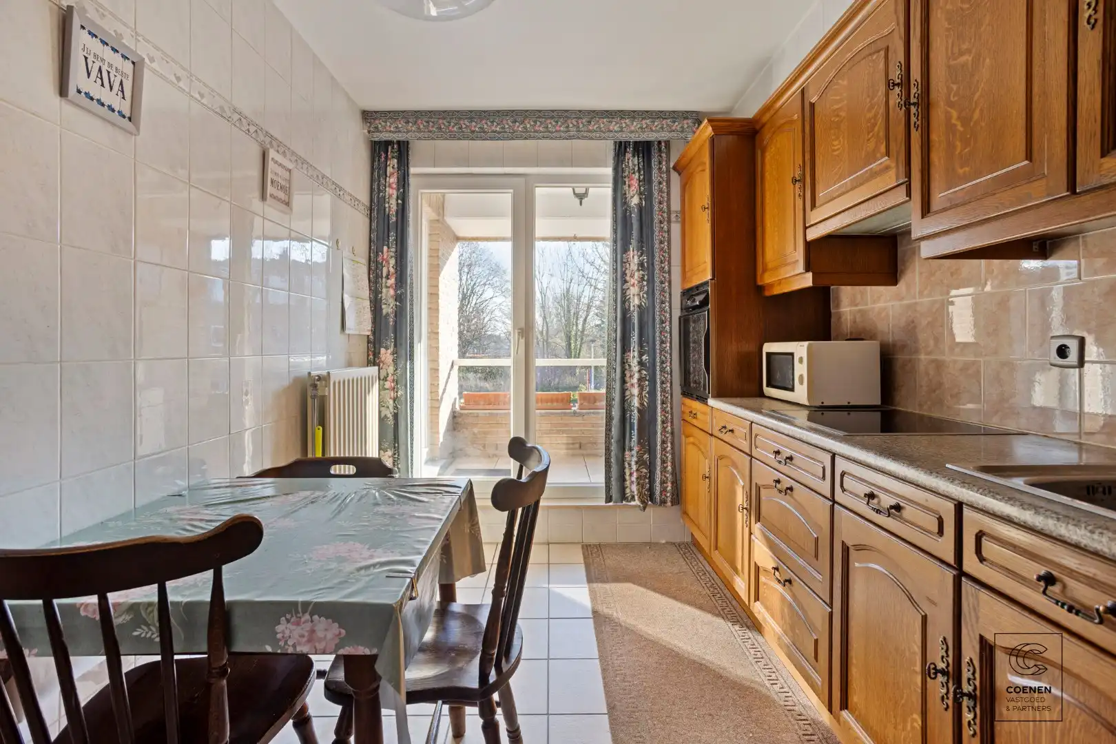 Lichtrijk appartement van 94 m² met twee slaapkamers te Zwijndrecht! foto 11