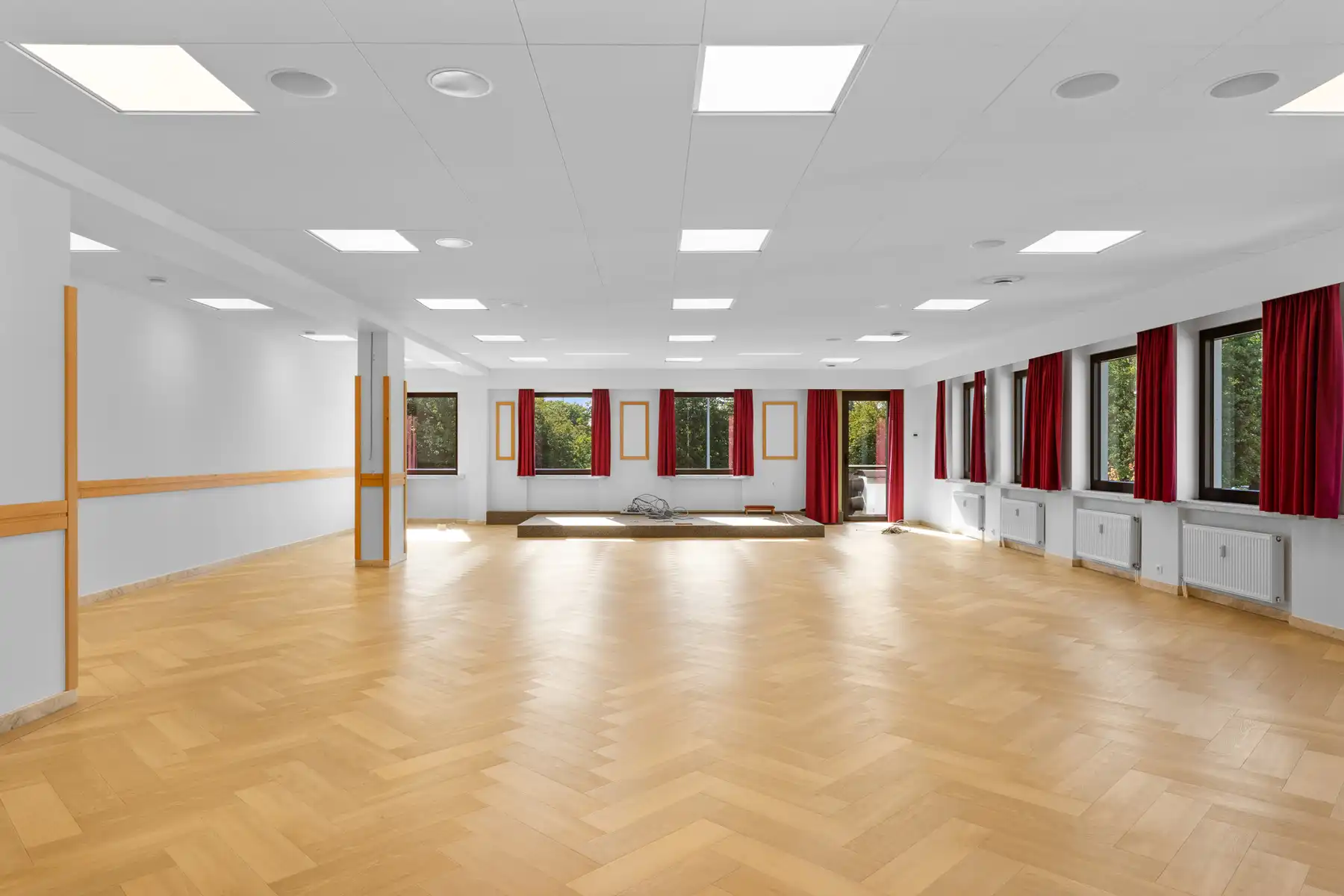 418 m² instapklaar kantoor te koop – Sint-Denijs-Westrem foto 5