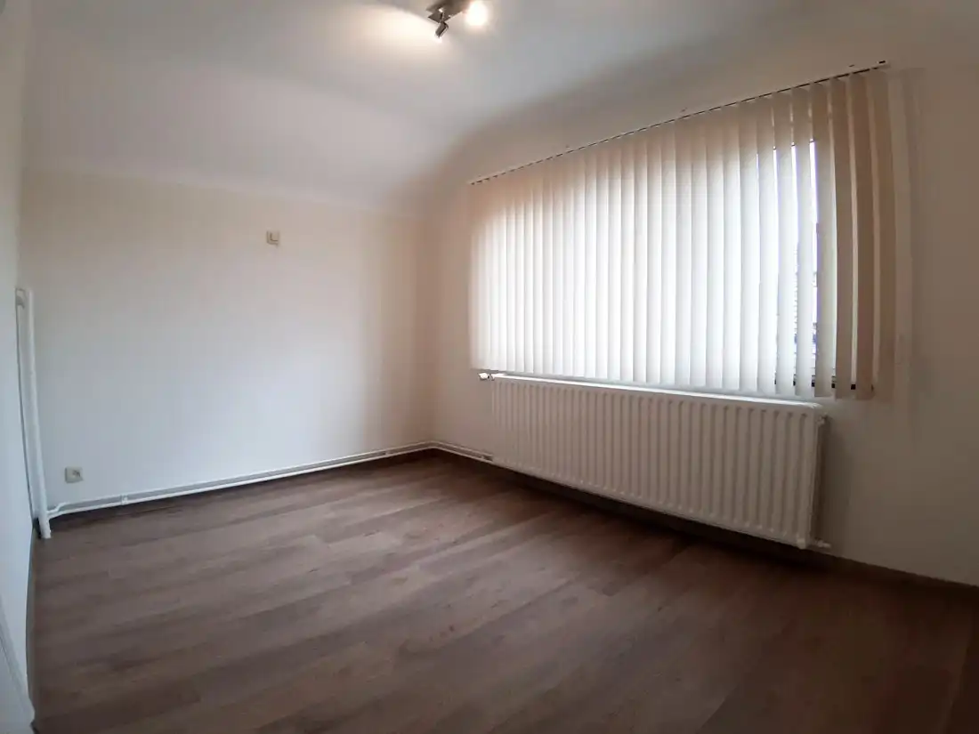 Karaktervolle driegevelwoning te Lommel foto 17