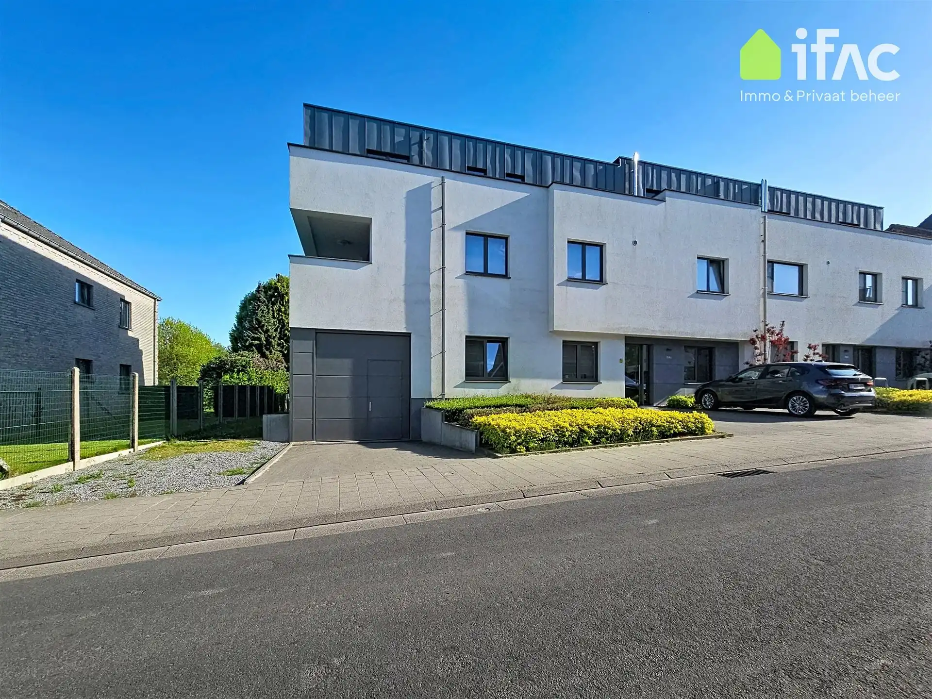 Modern appartement met prachtig terras en dubbele garagebox foto 15
