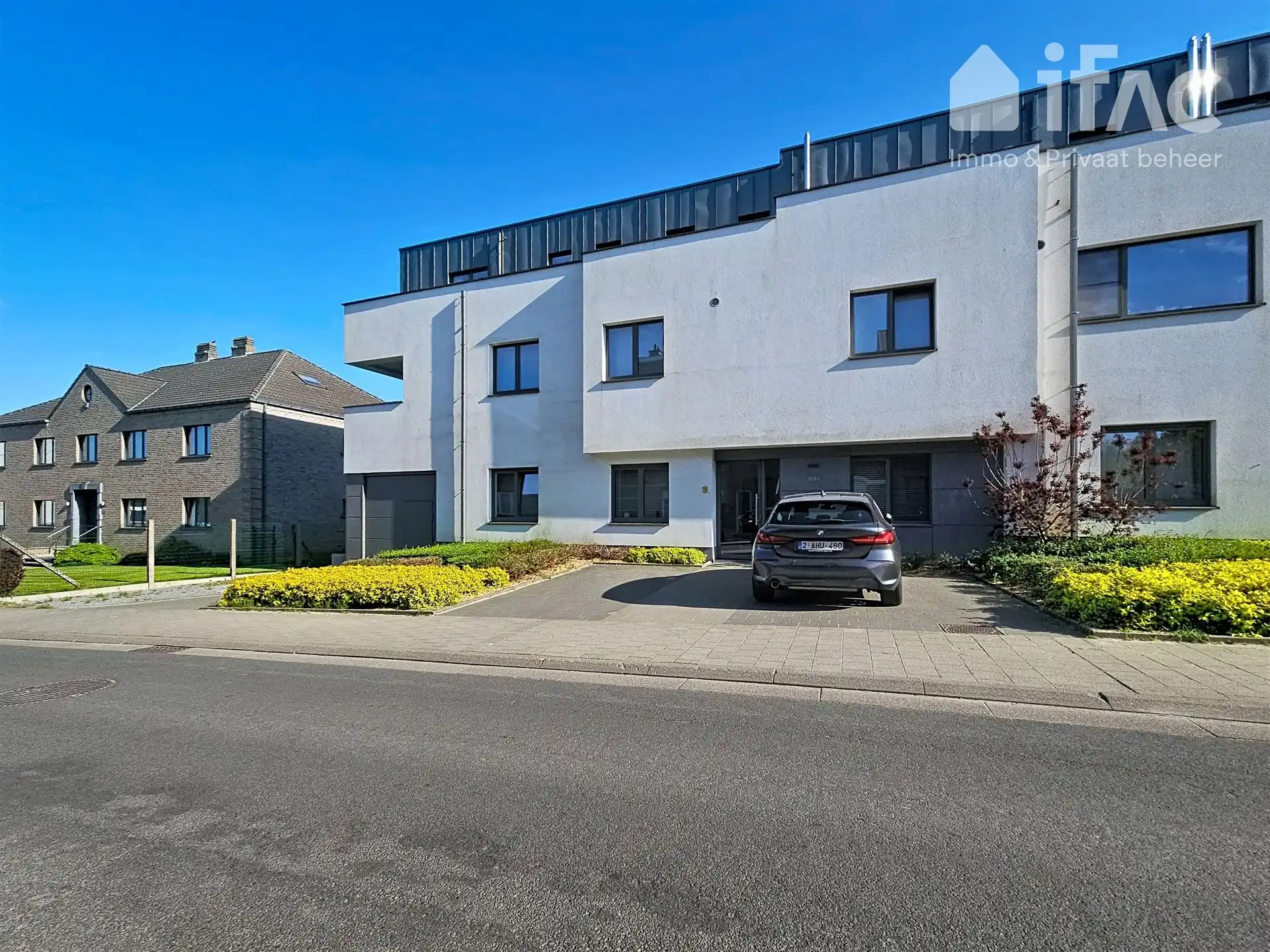 Modern appartement met prachtig terras en dubbele garagebox foto 15