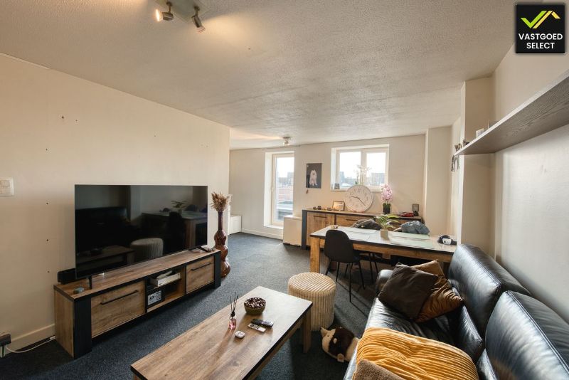 Statige herenwoning met bijgebouw, garage­mogelijkheden en patio in centrum Eeklo foto 15