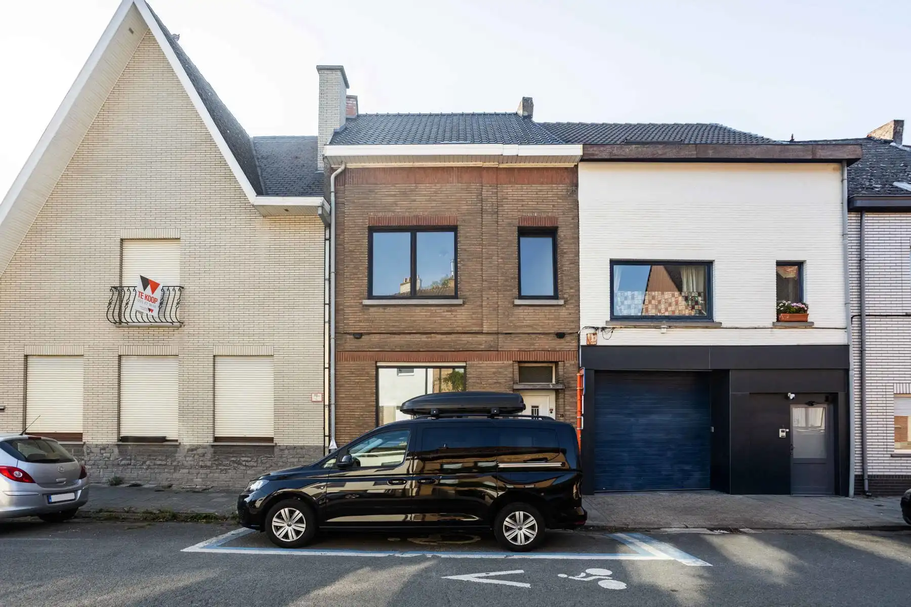 Hoofdfoto van de publicatie: Te renoveren woning op topligging te Aalst! 